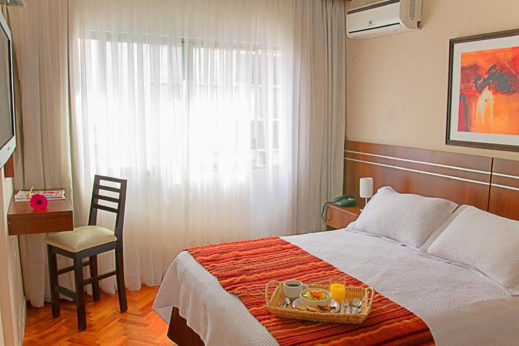 Double Superior King Bed