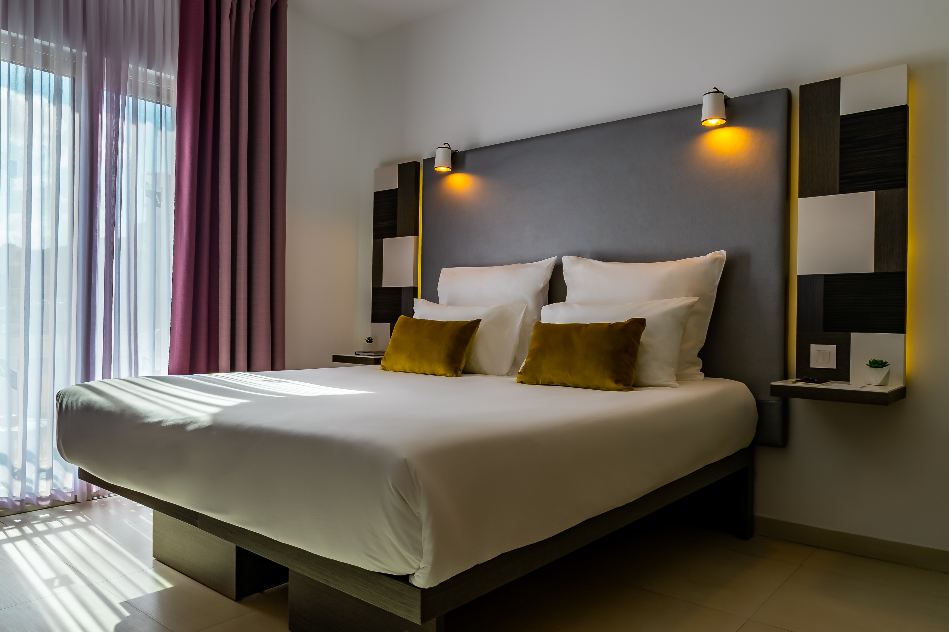 Double or Twin Standard