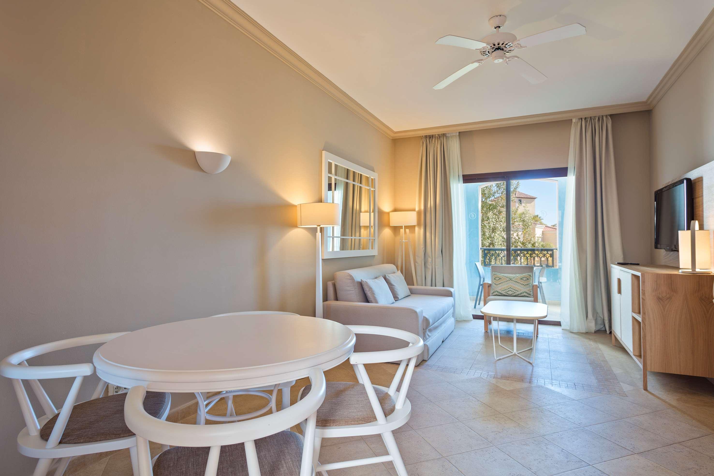 Junior Suite Standard