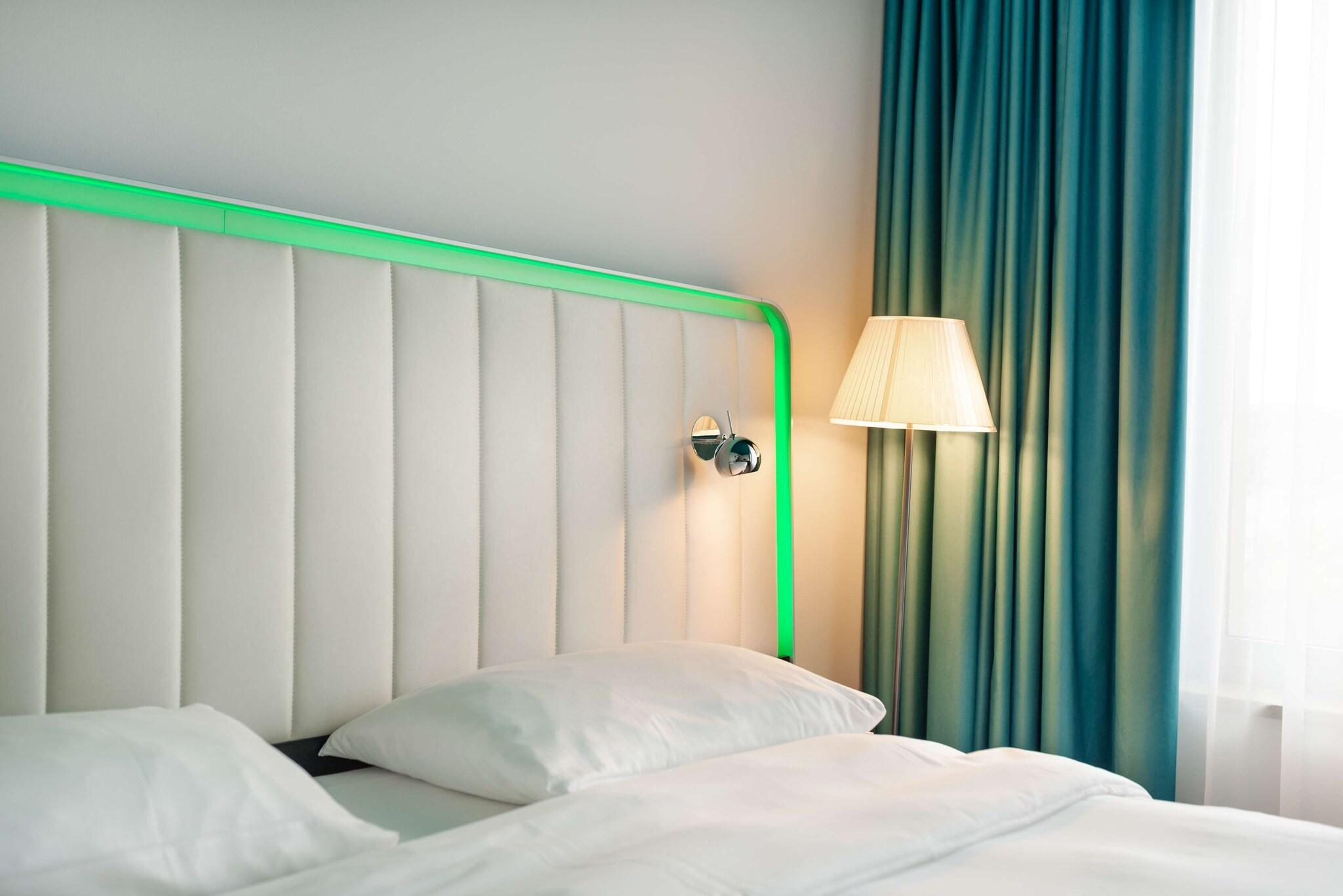 Double Superior King Bed