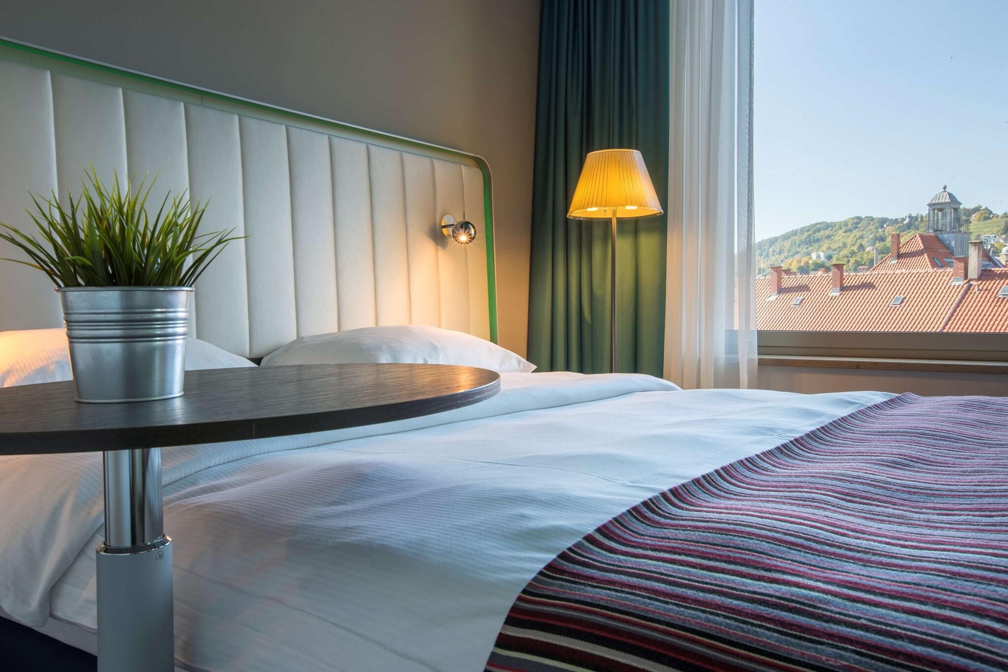 Double Superior King Bed