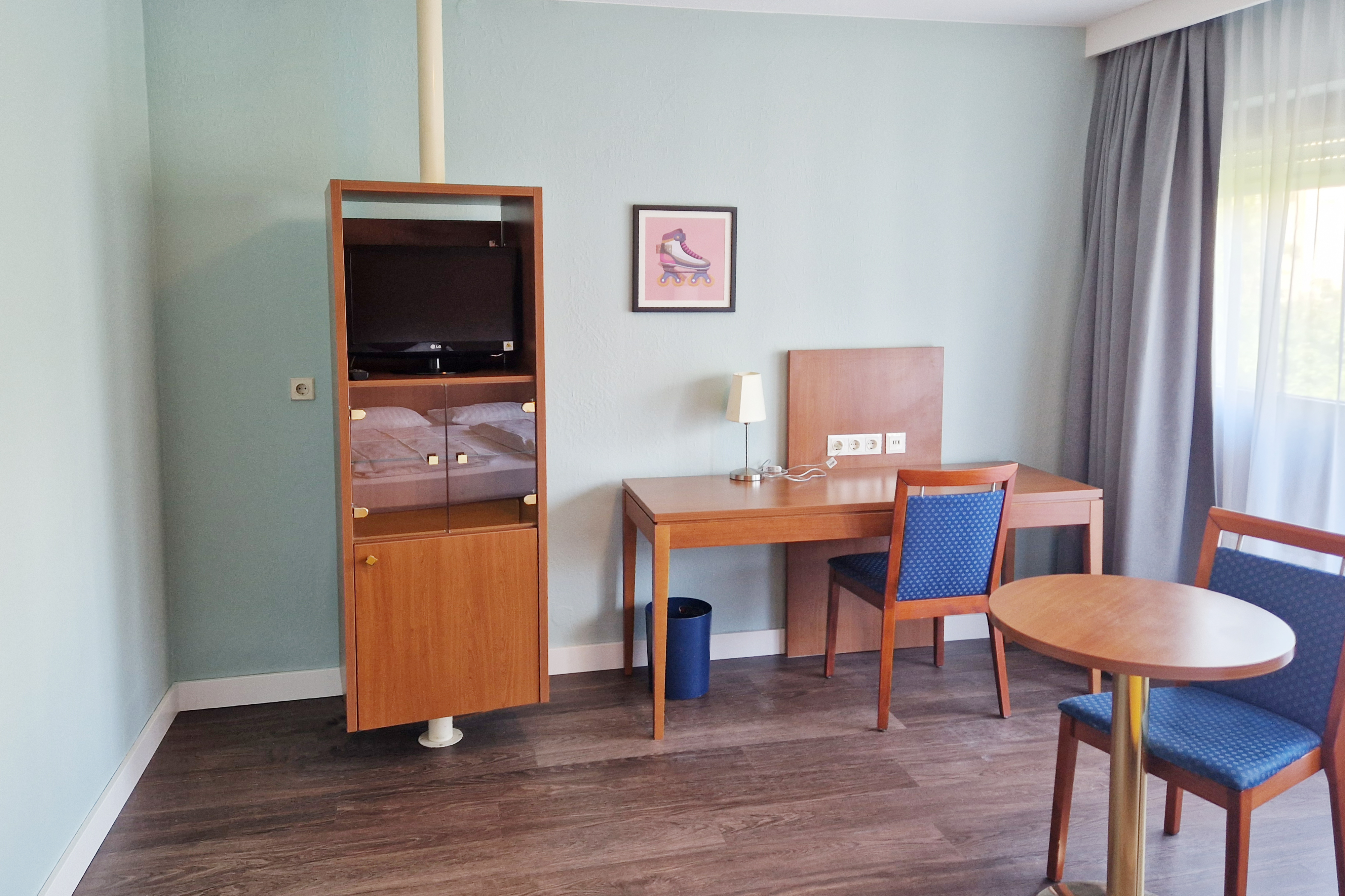 Double or Twin Standard