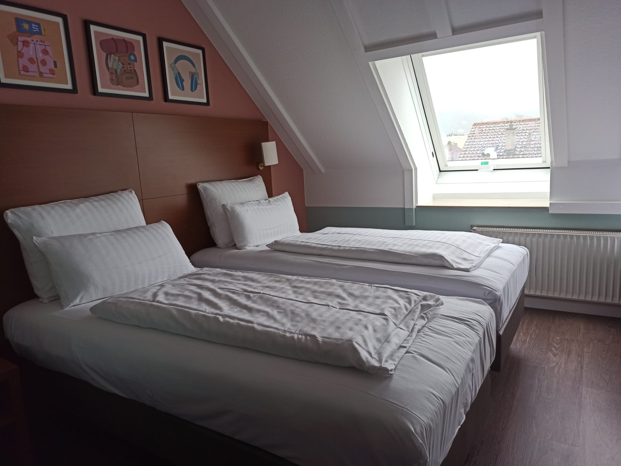 Double or Twin Standard