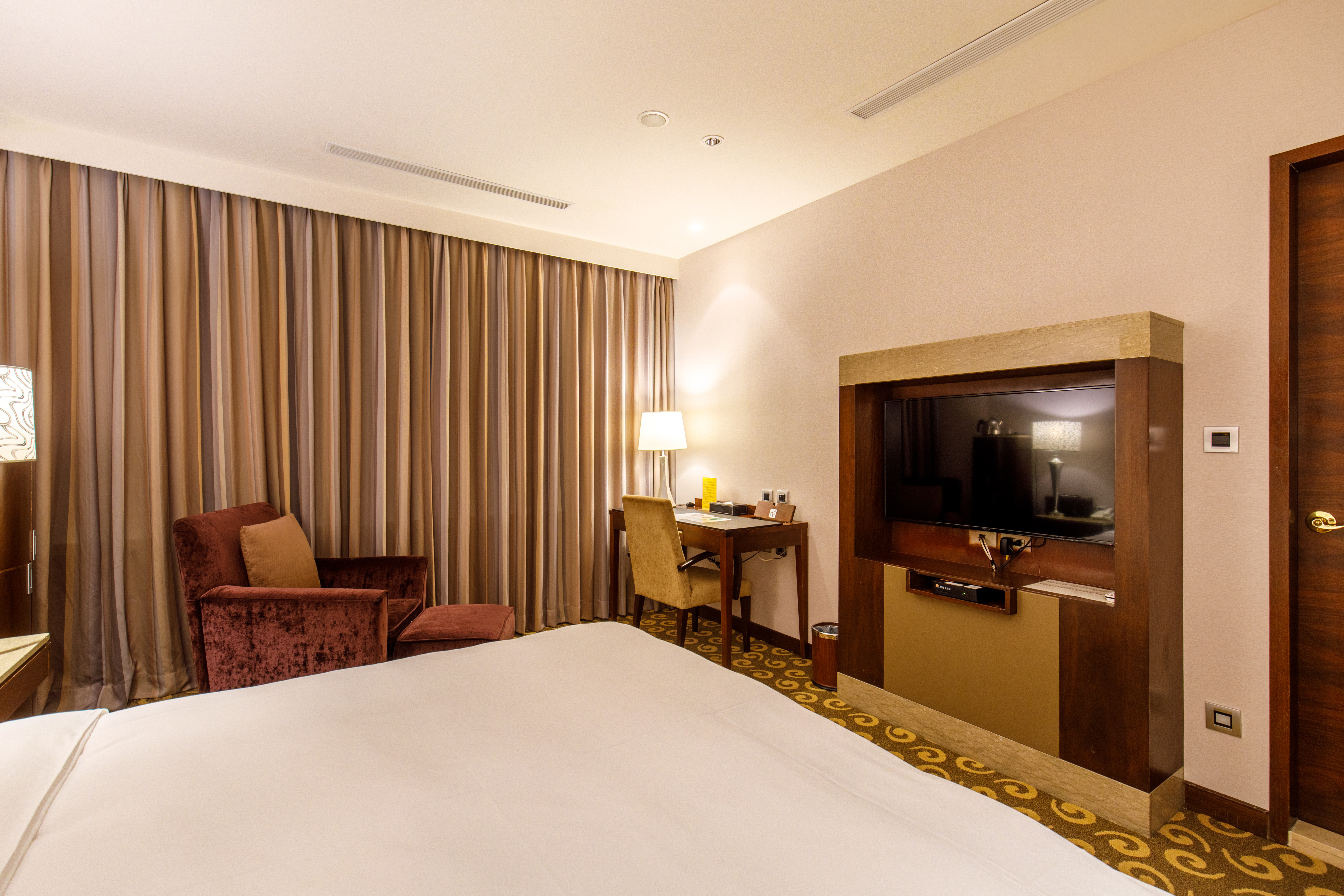 Double Superior with Views