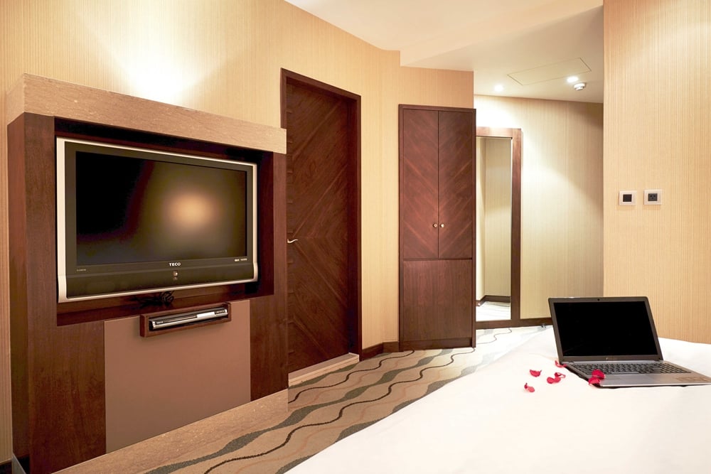 Double Superior with Views