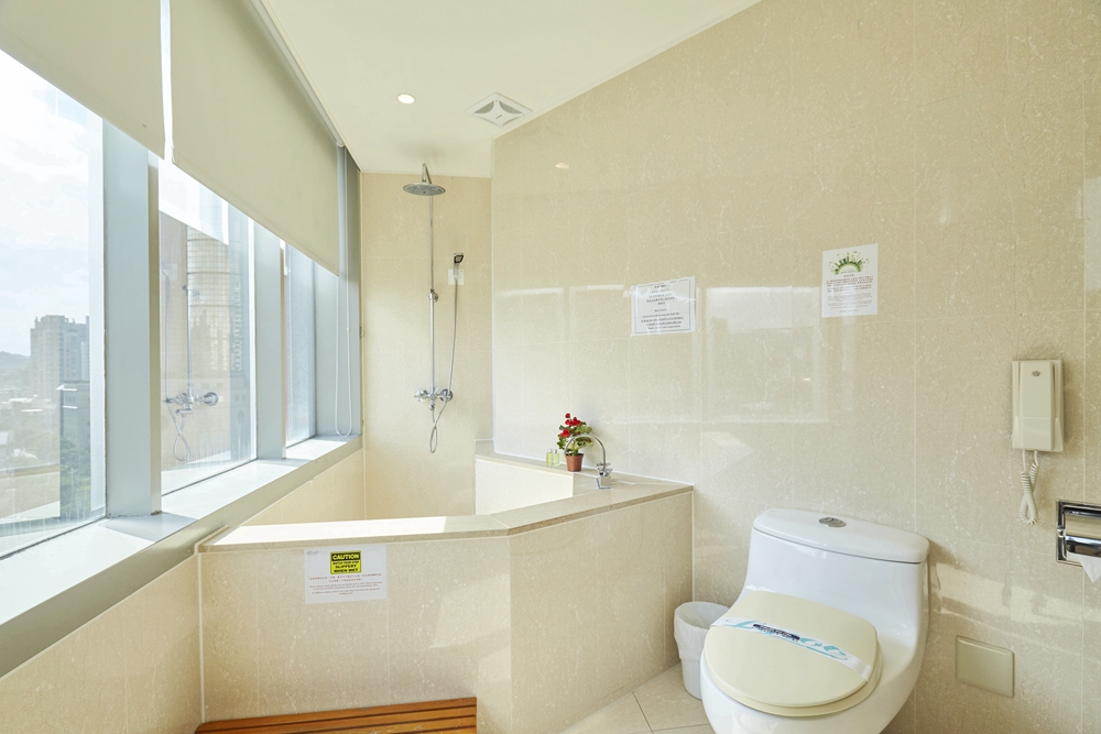 Double Deluxe with Views