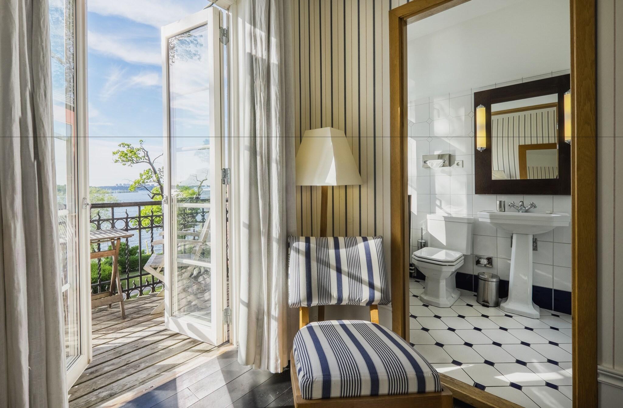 Double Superior Sea View