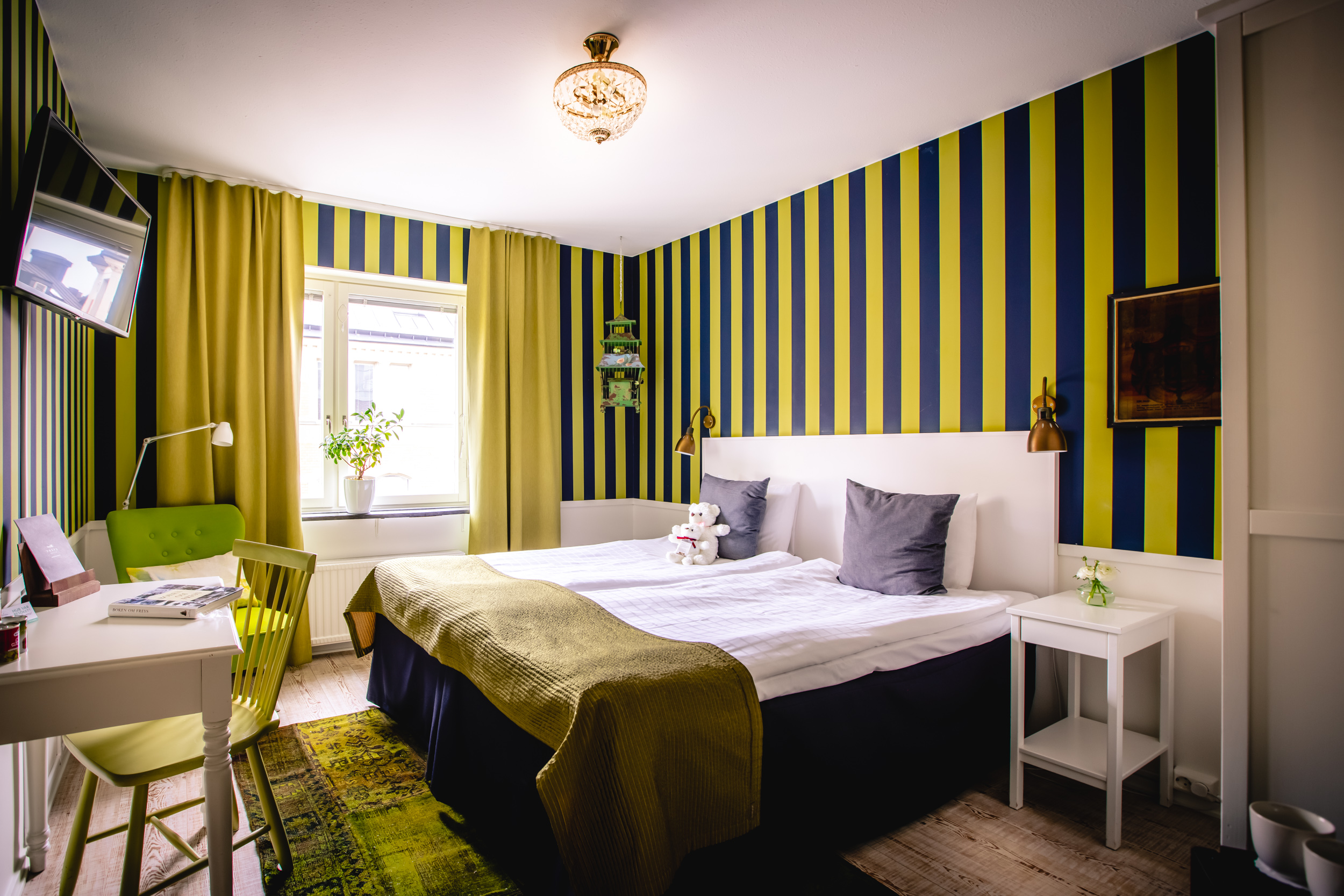 Double Single Premium