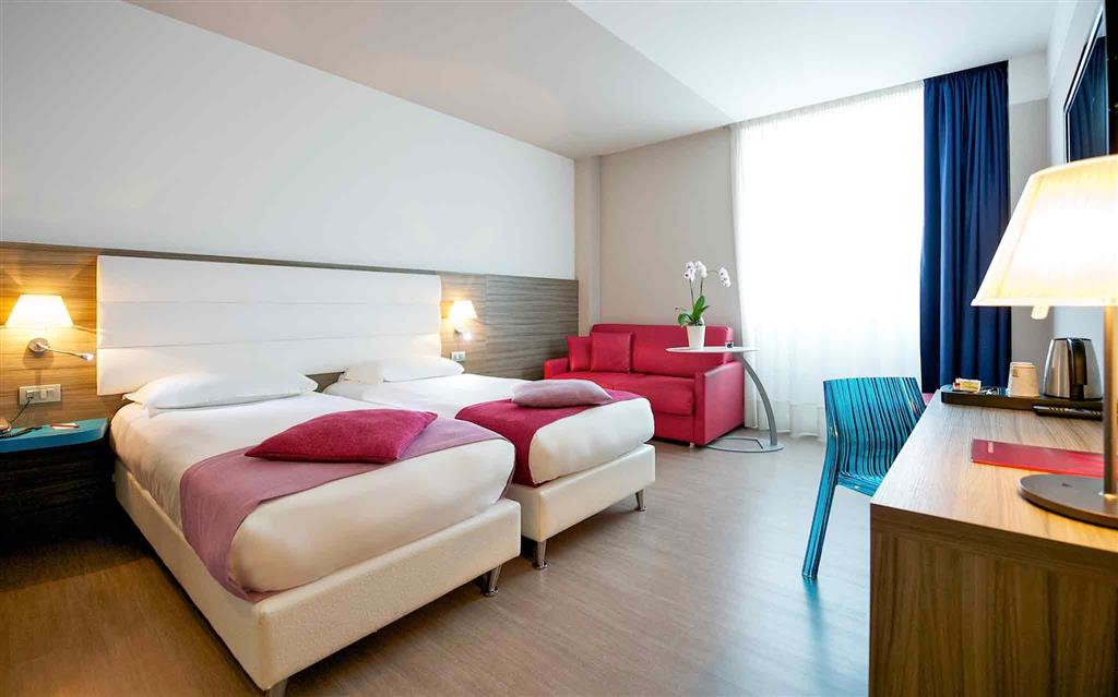 Quadruple with Double Bed