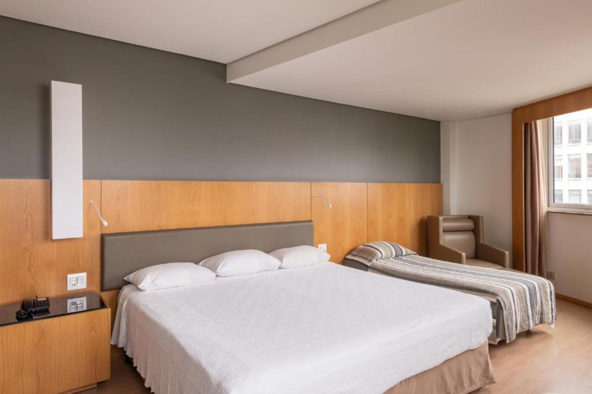 Junior Suite King Size Bed