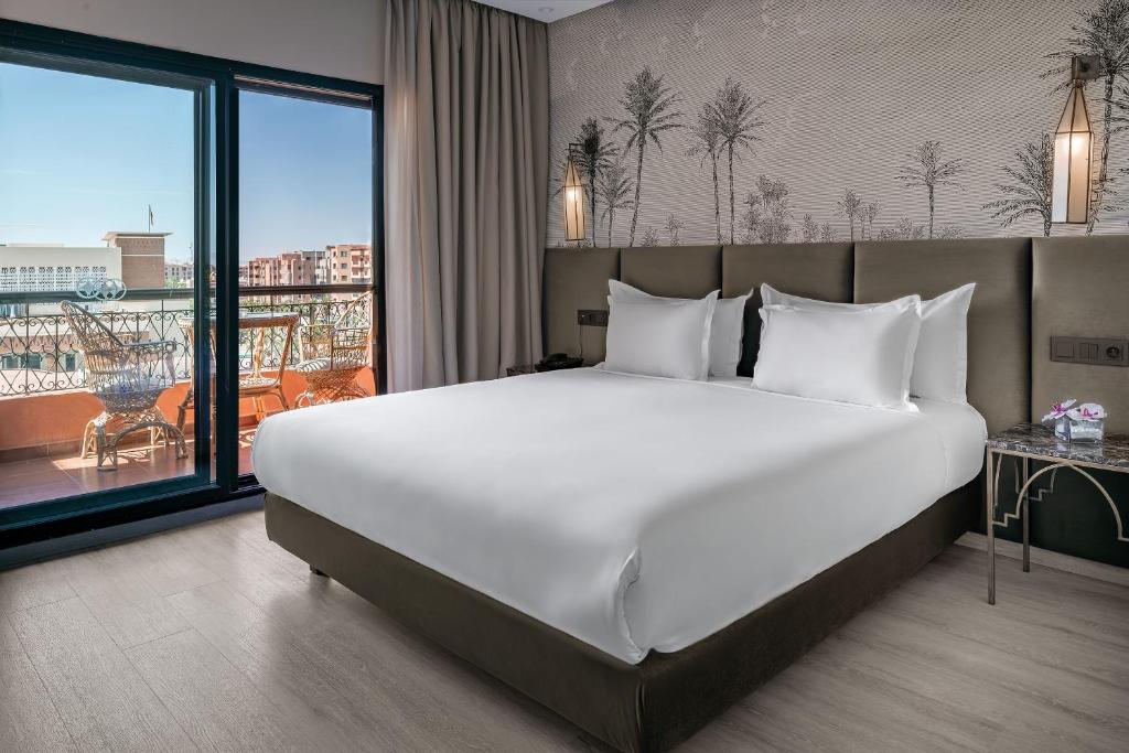Room Deluxe