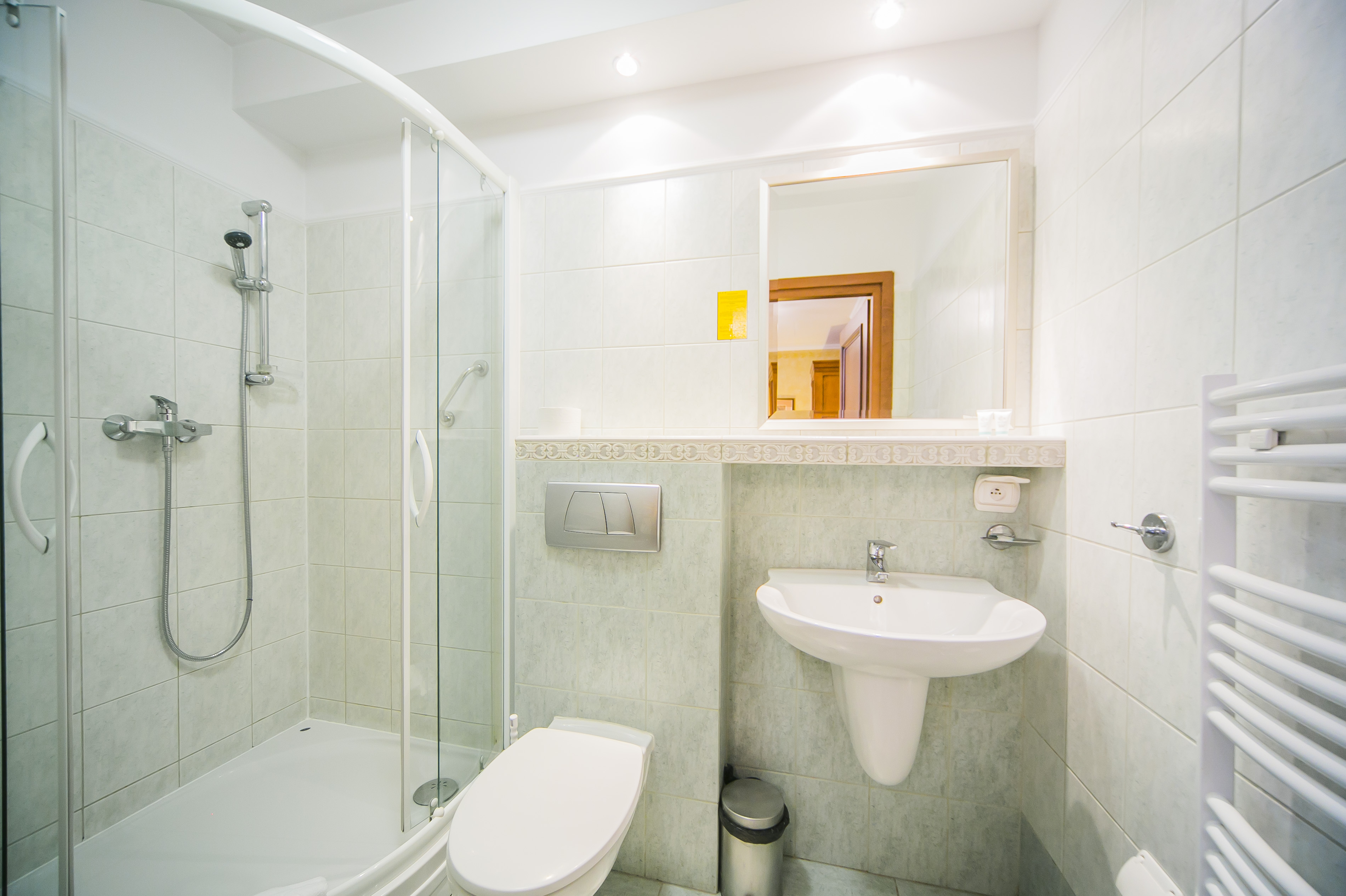 Double or Twin Standard