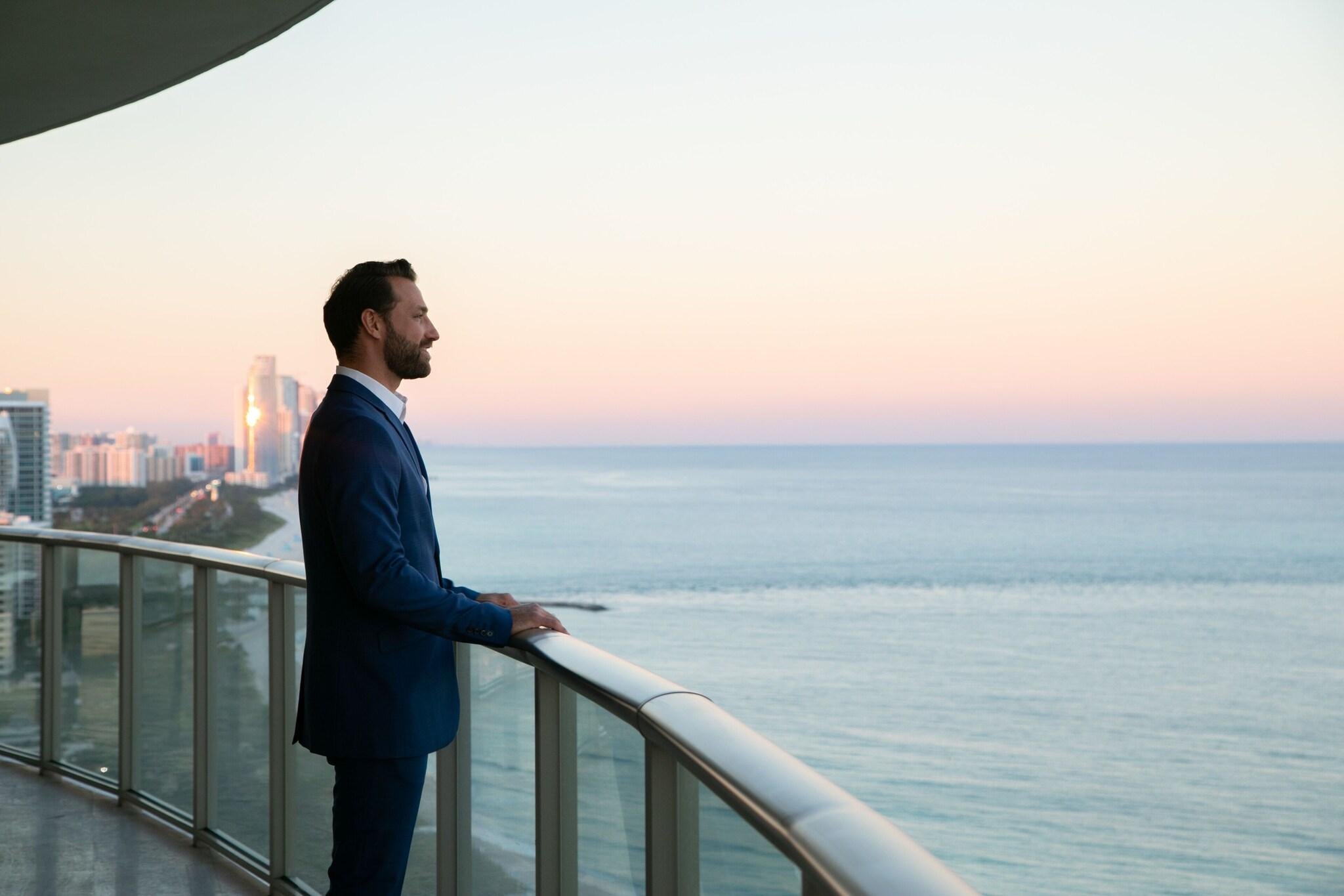 Suite Ocean View with Balcony