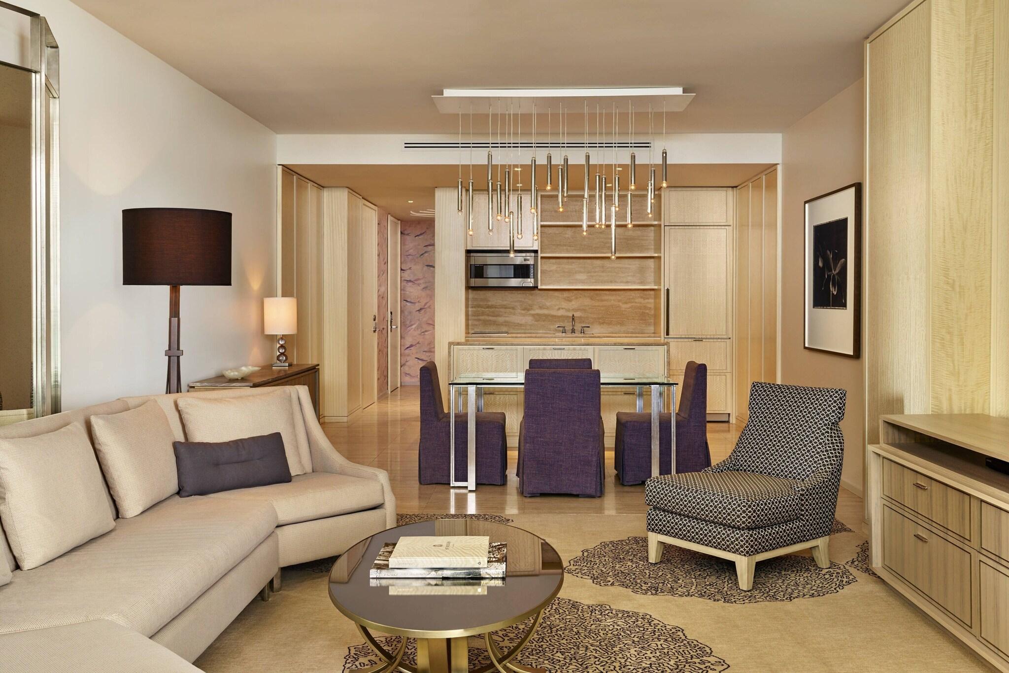 Suite Ocean View King Bed