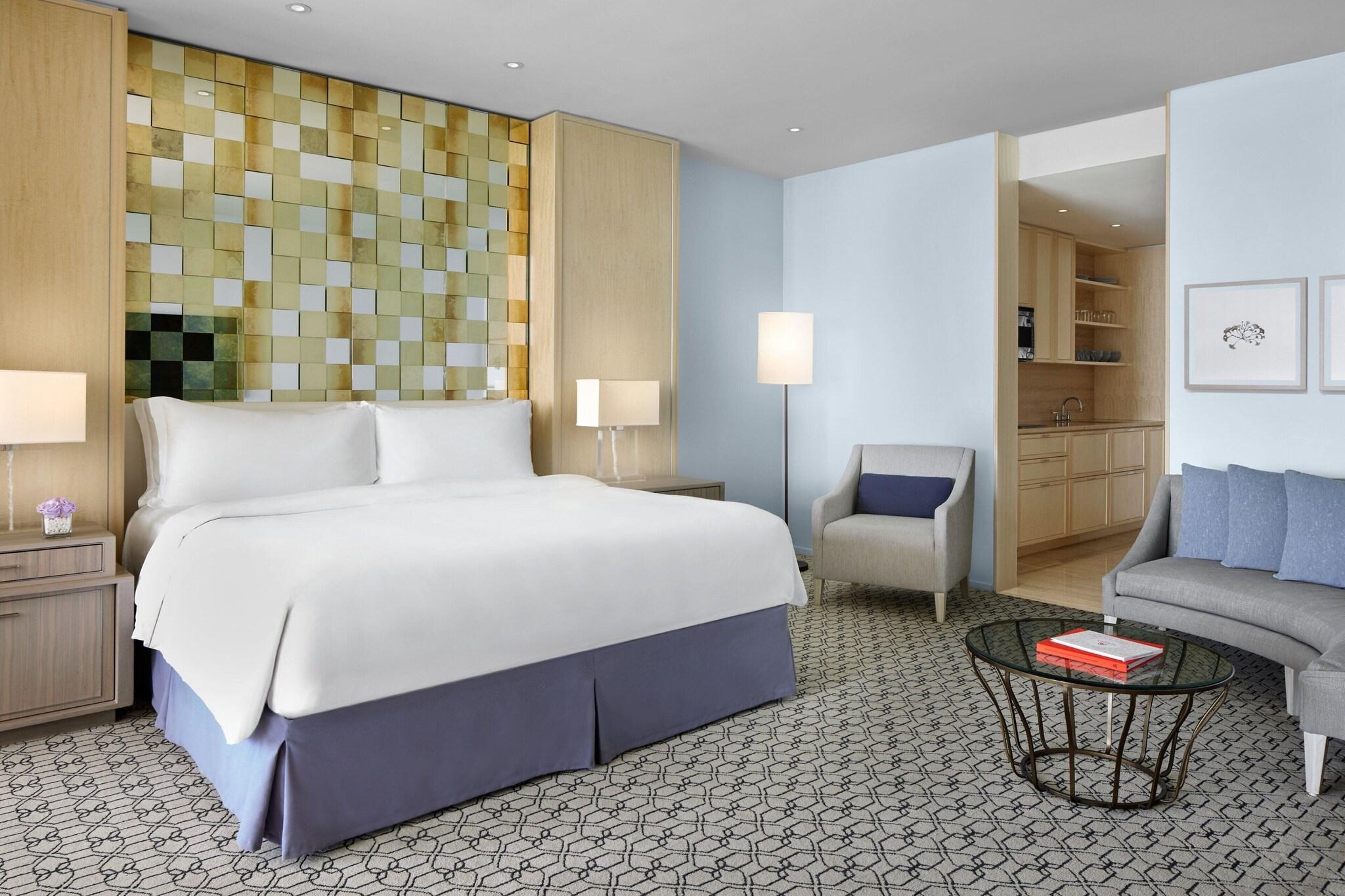 Double Ocean View King Bed