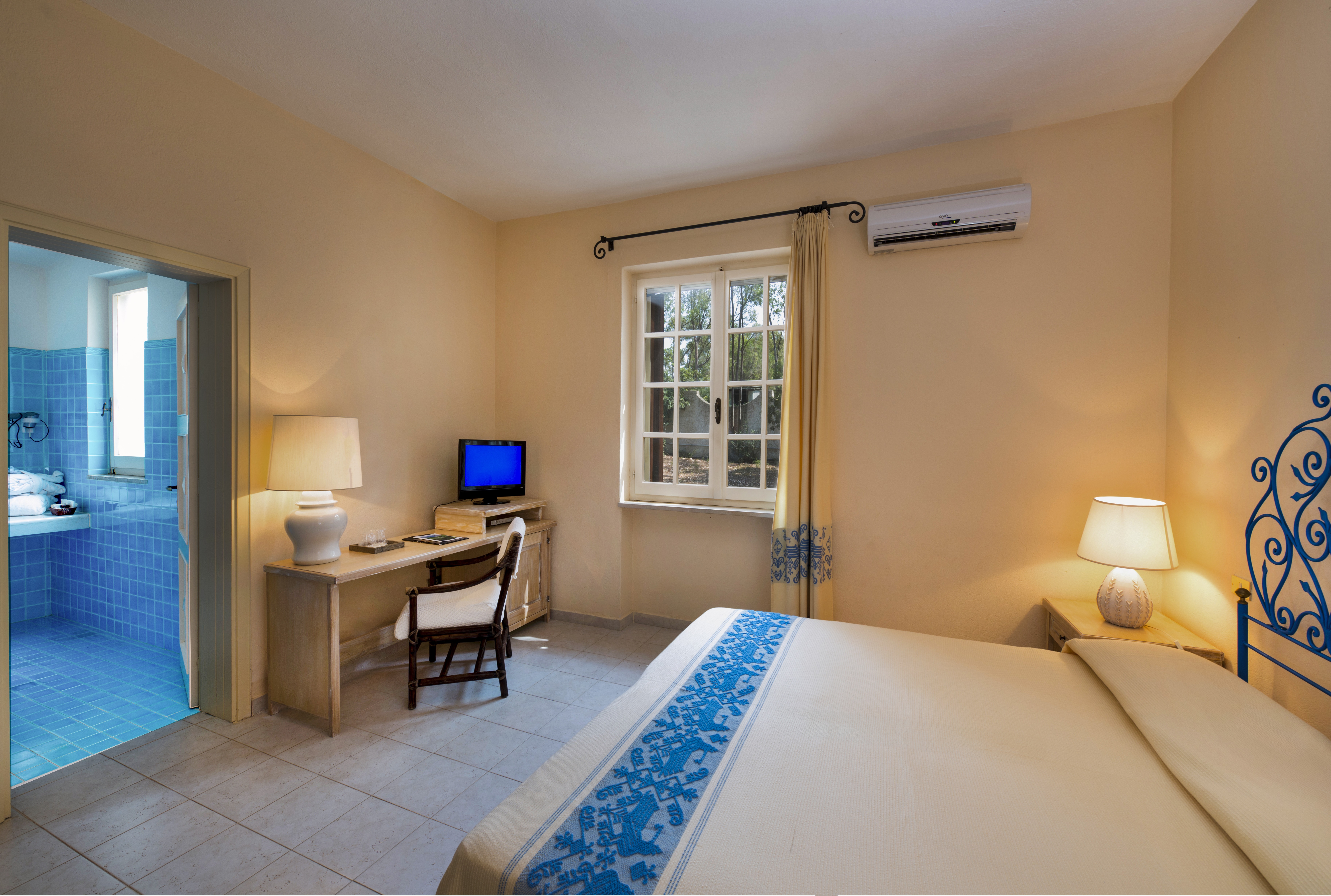 Villa Capacity 6 Three Bedroom