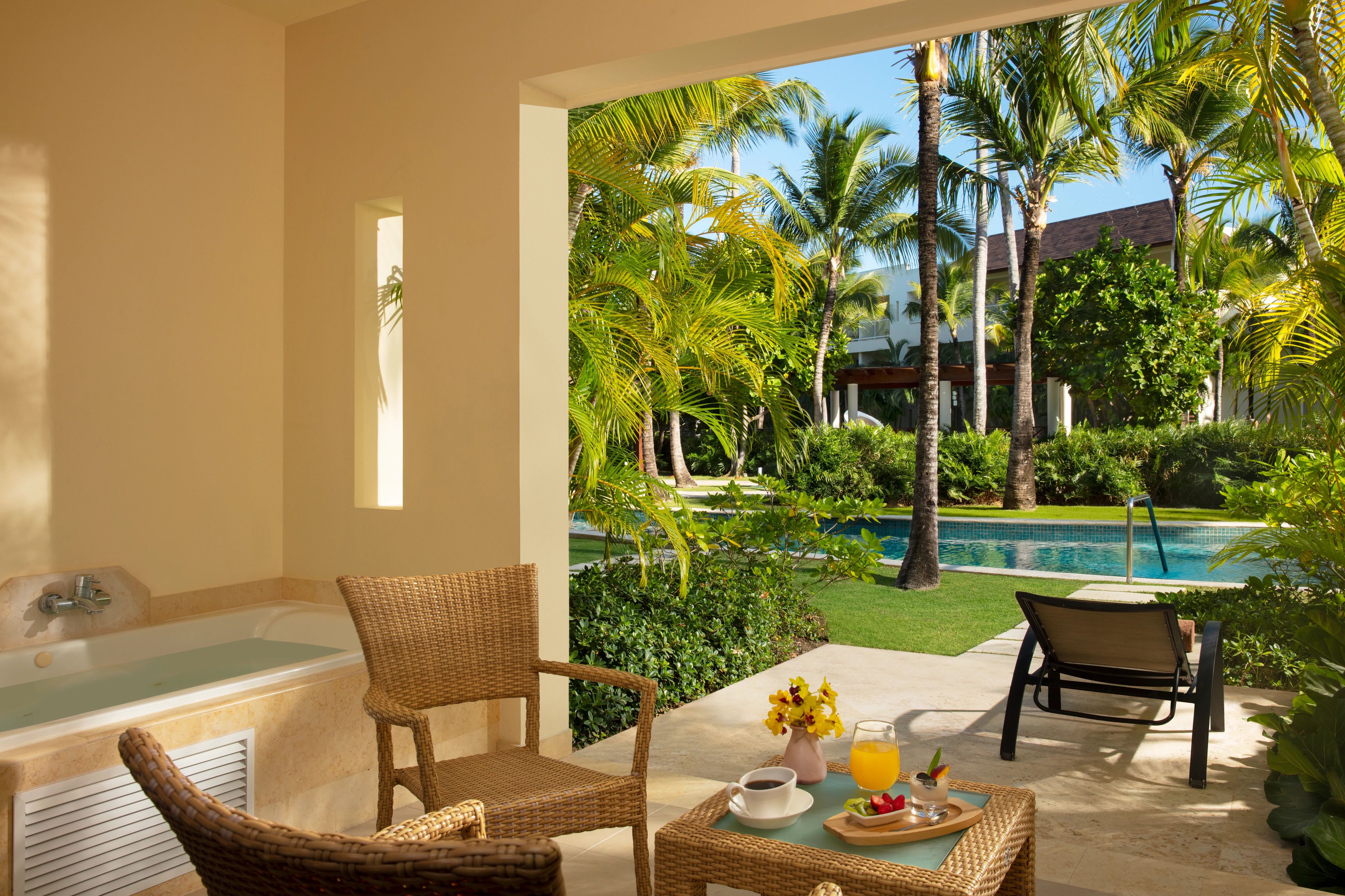 Double with Private Pool