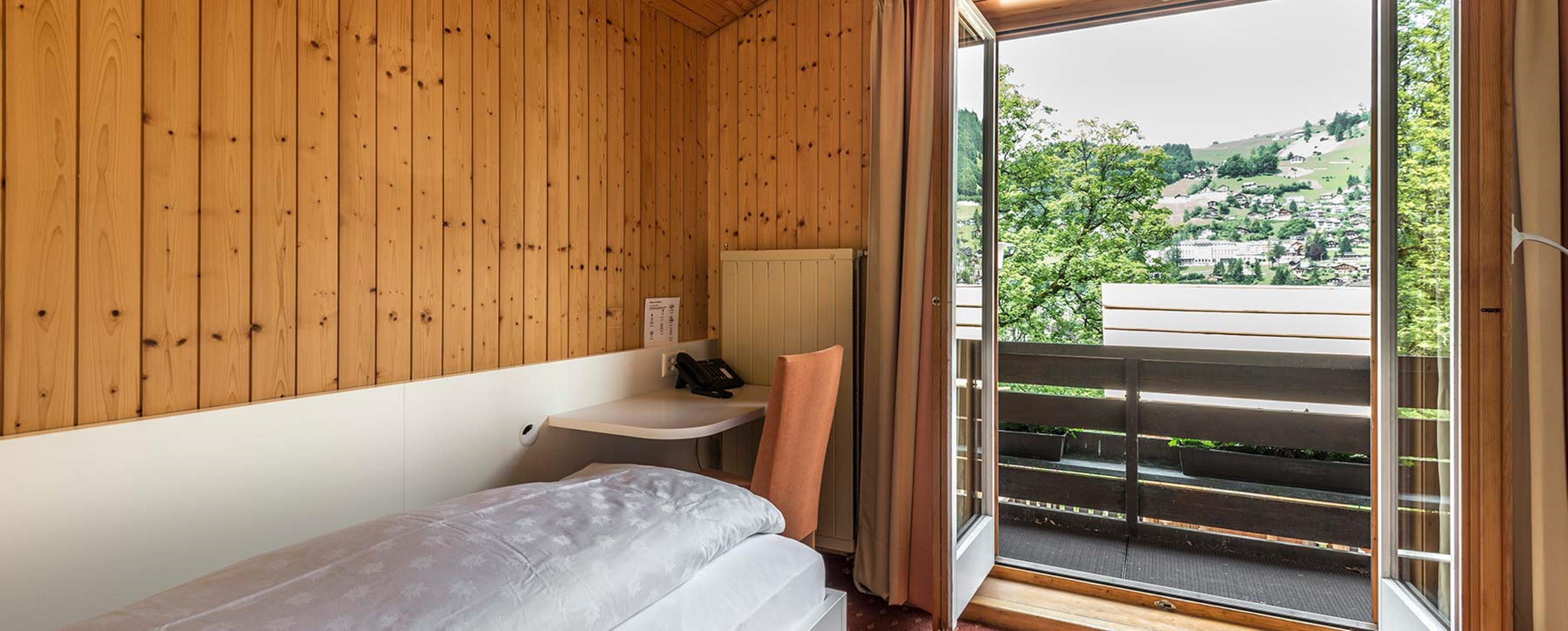 Single Mountain View