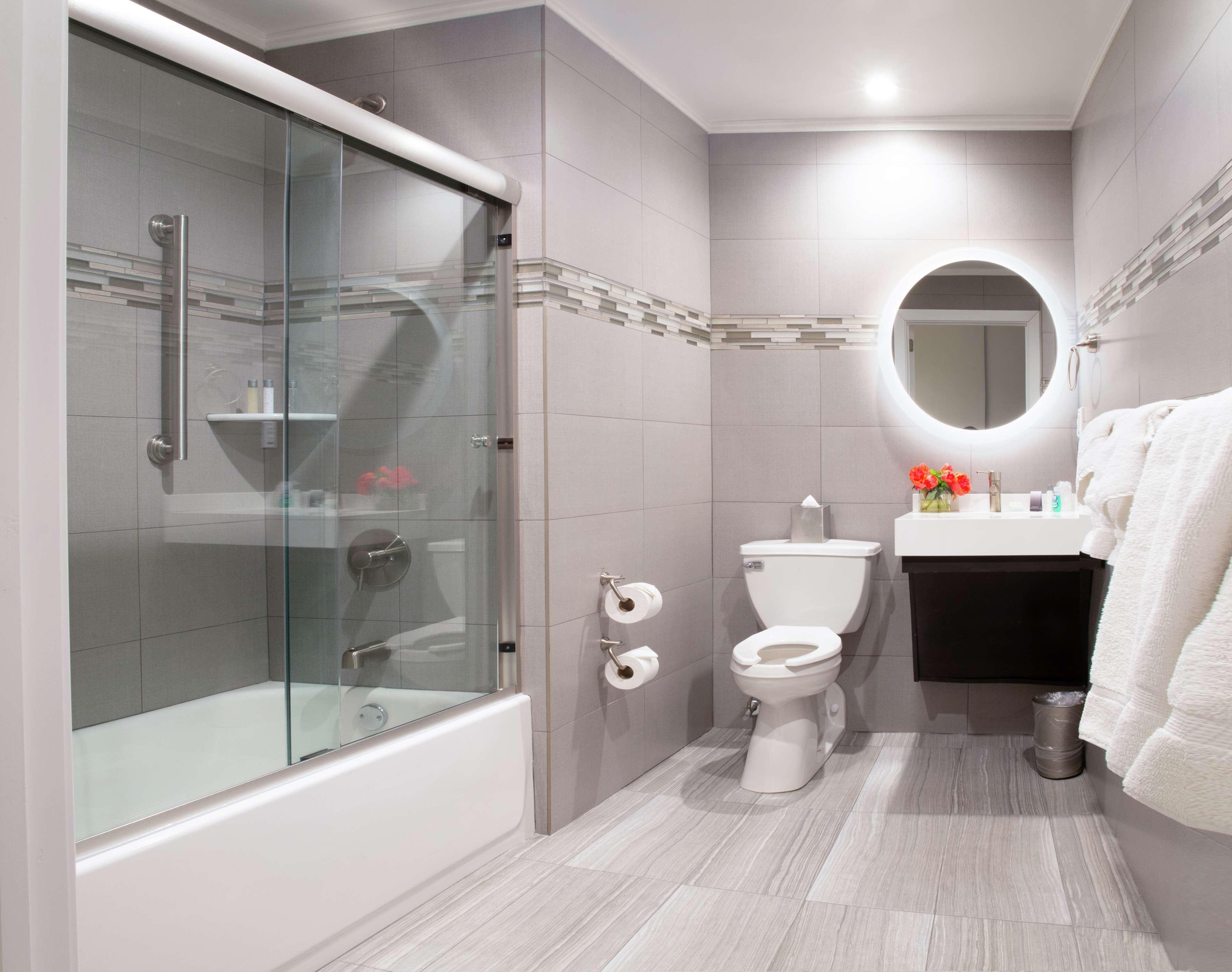 Double Two Queen Beds