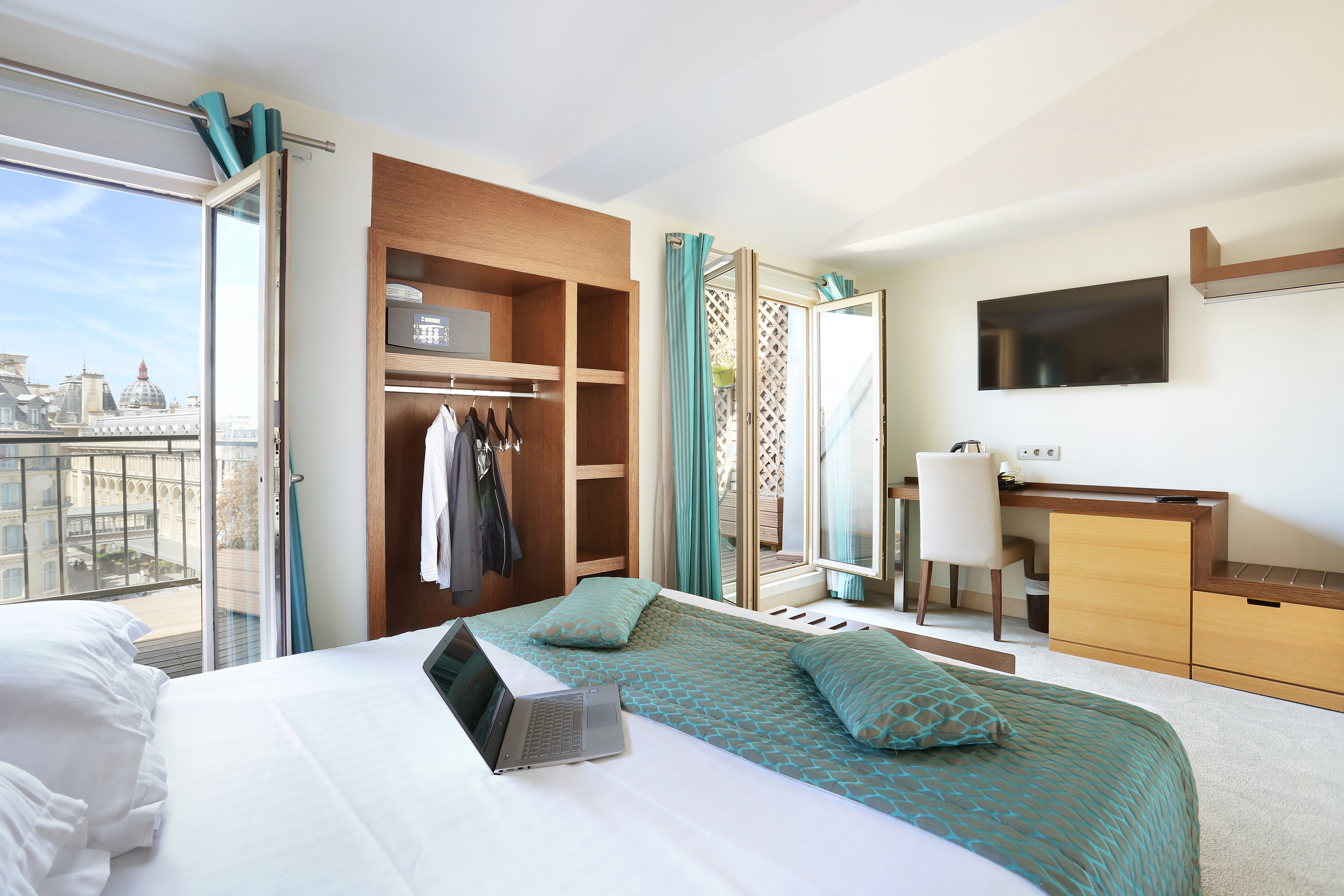 Double Superior with Balcony