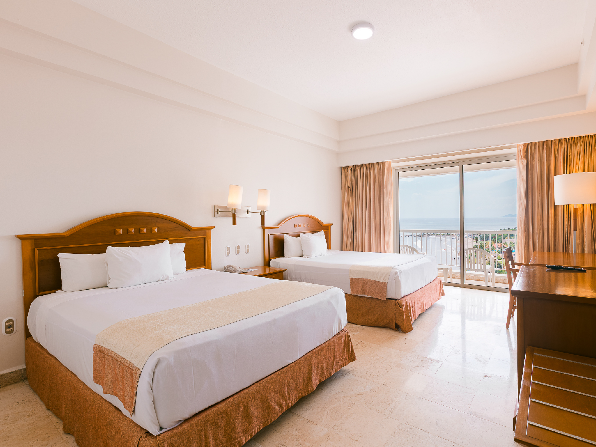 Triple Deluxe with Balcony