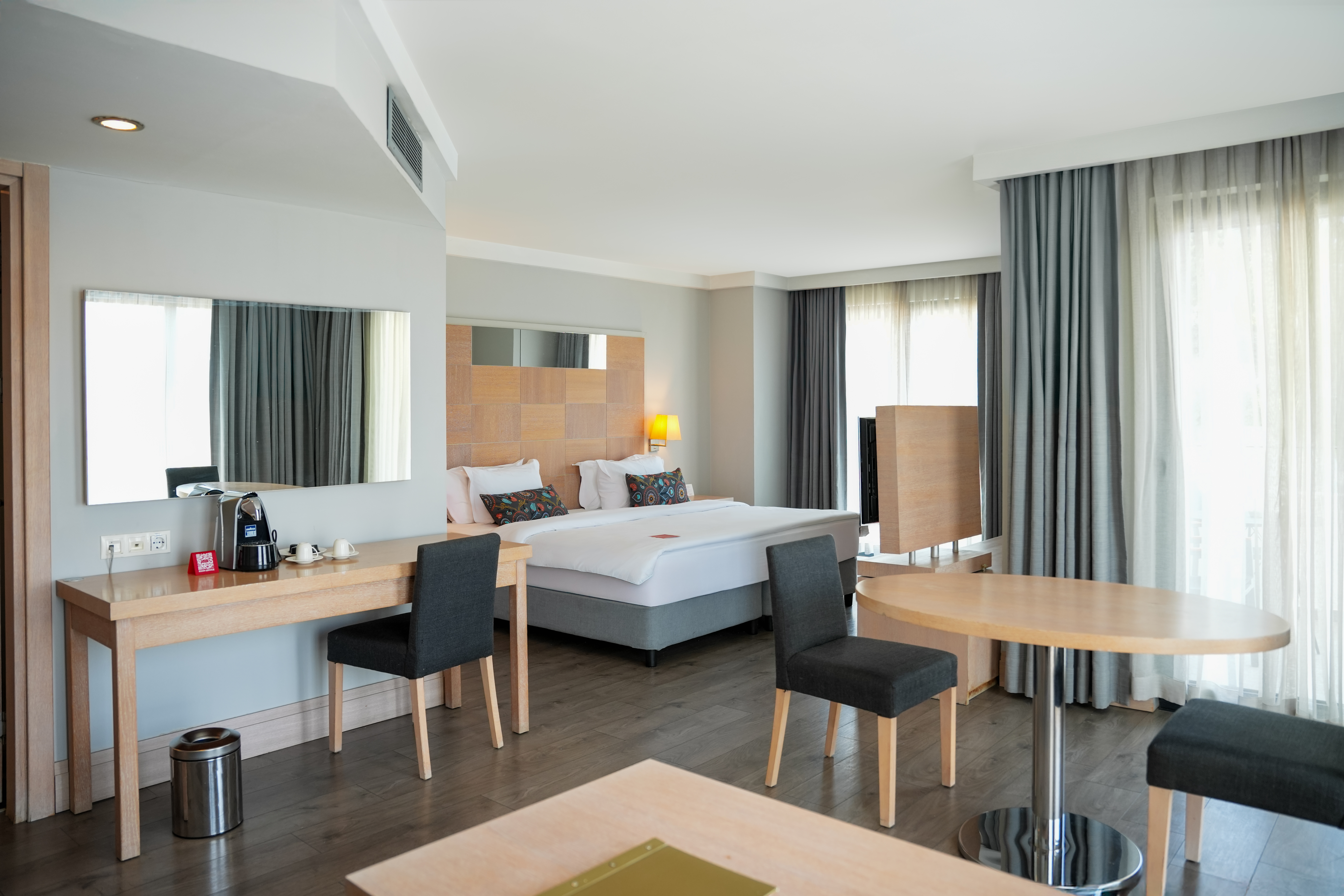 Suite King Bed Non Smoking