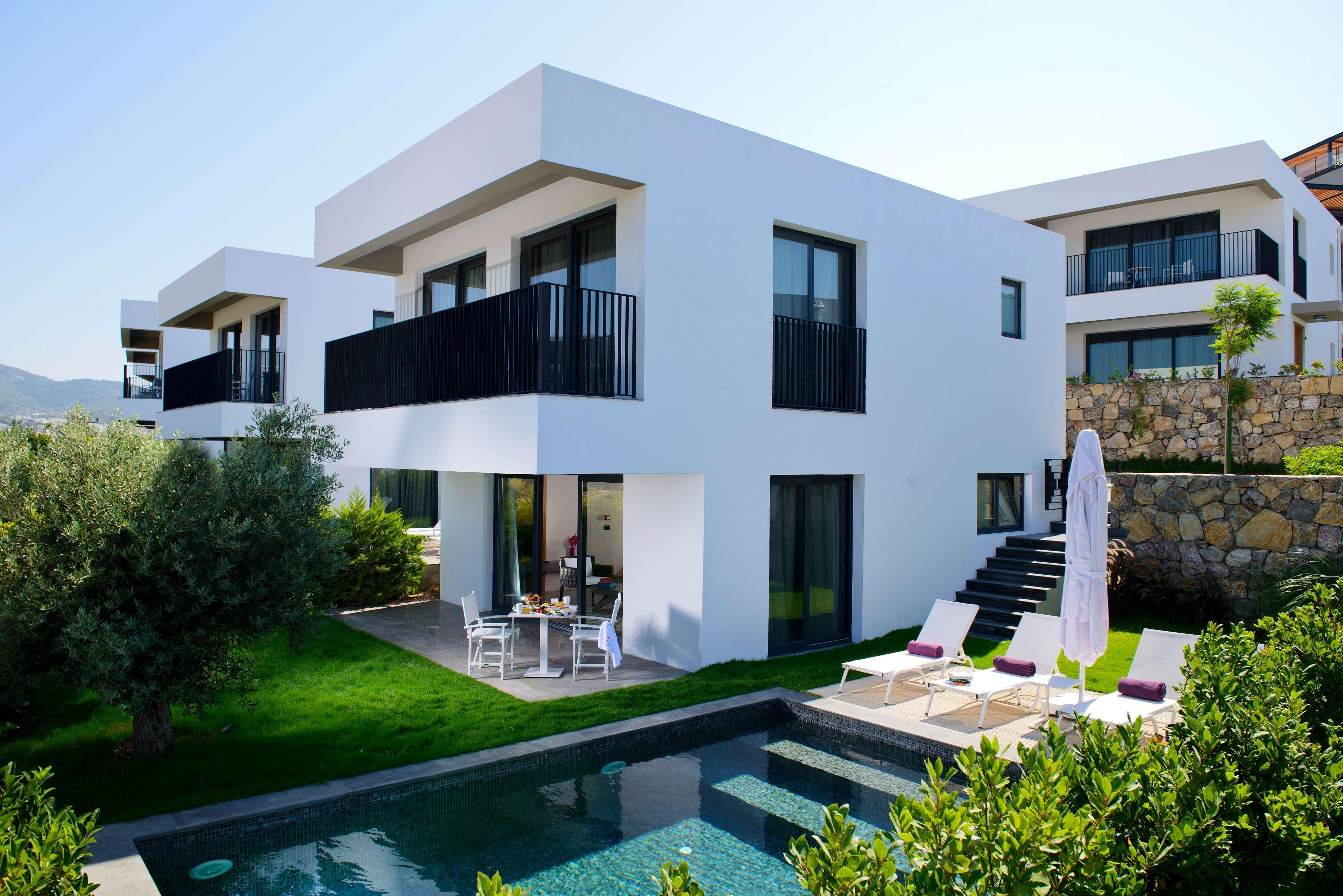 Villa Two Bedrooms Two Bathrooms