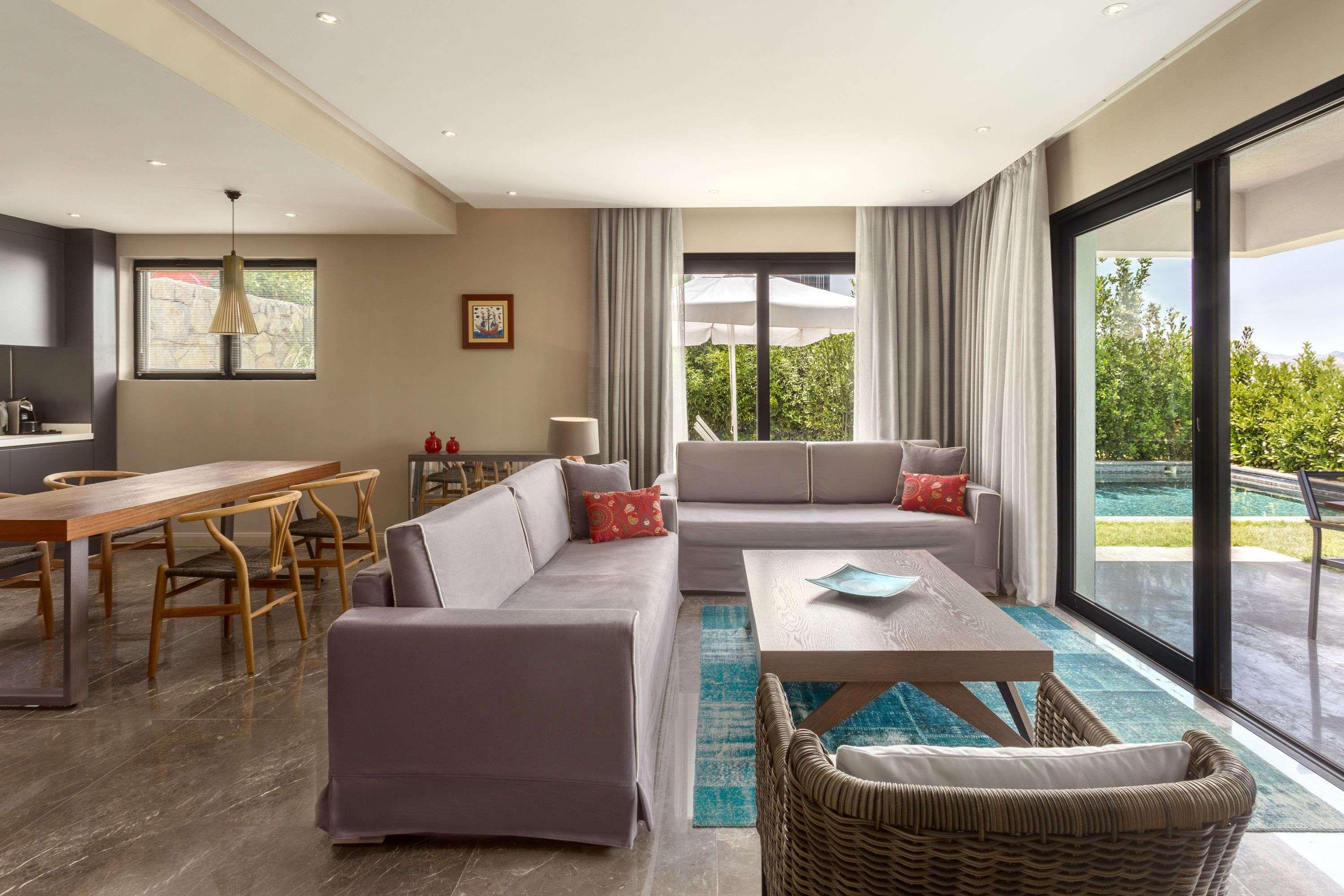 Villa Two Bedrooms Two Bathrooms