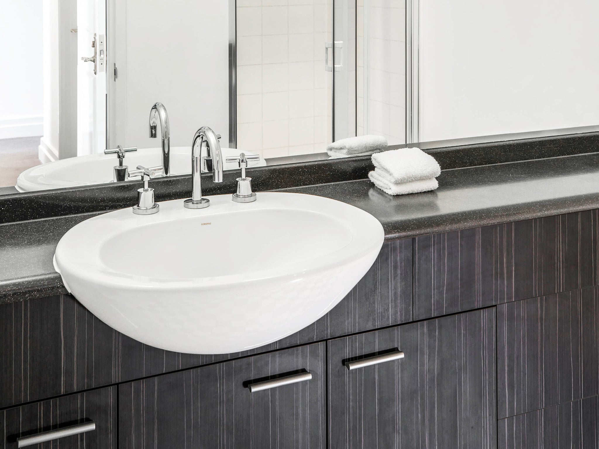 Apartment King Bed One Bedroom 