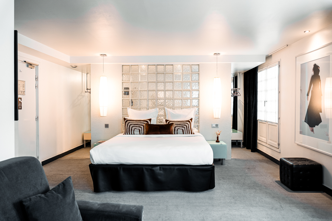 Double or Twin Standard