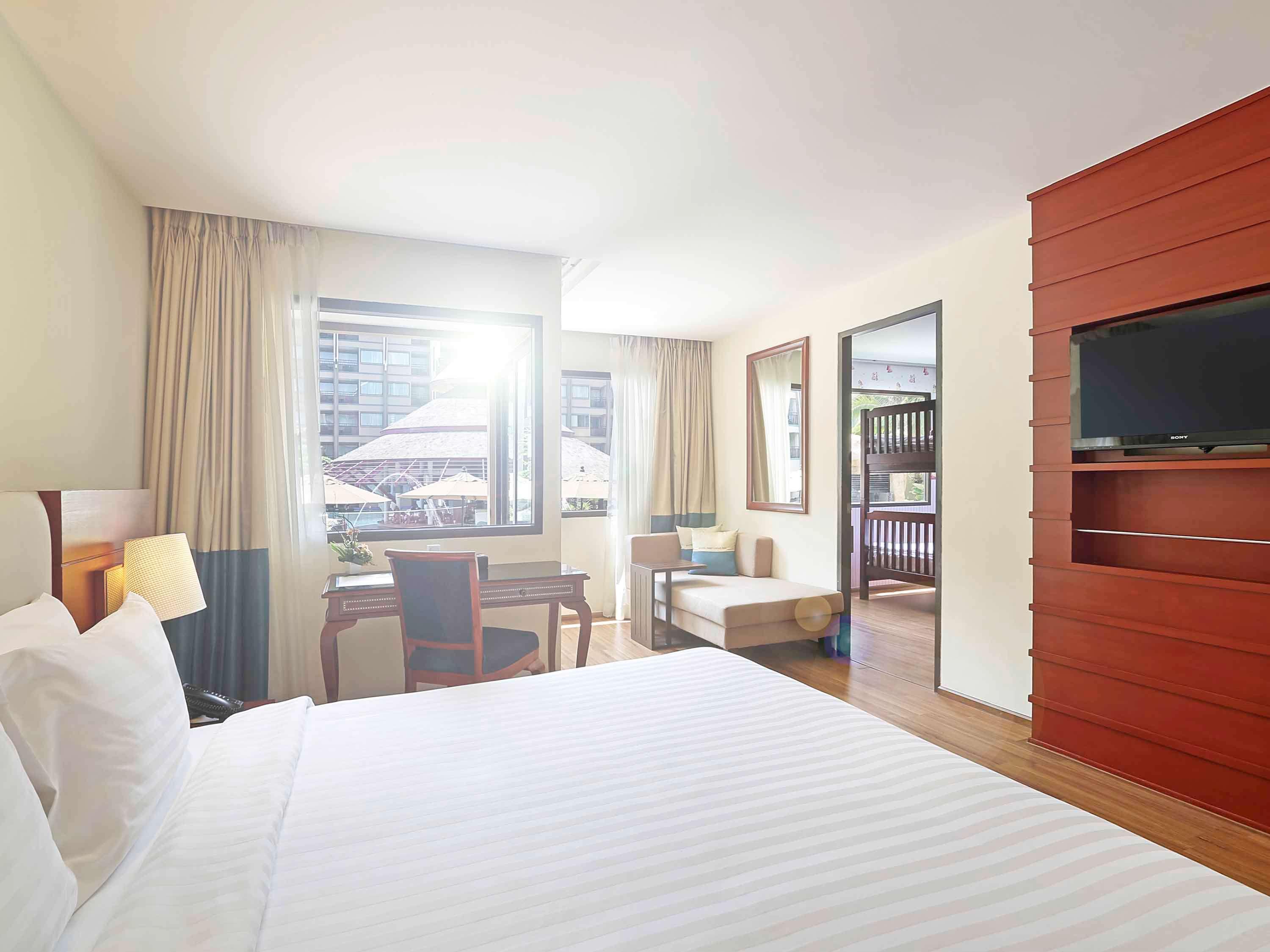 Family Room King Size Bed