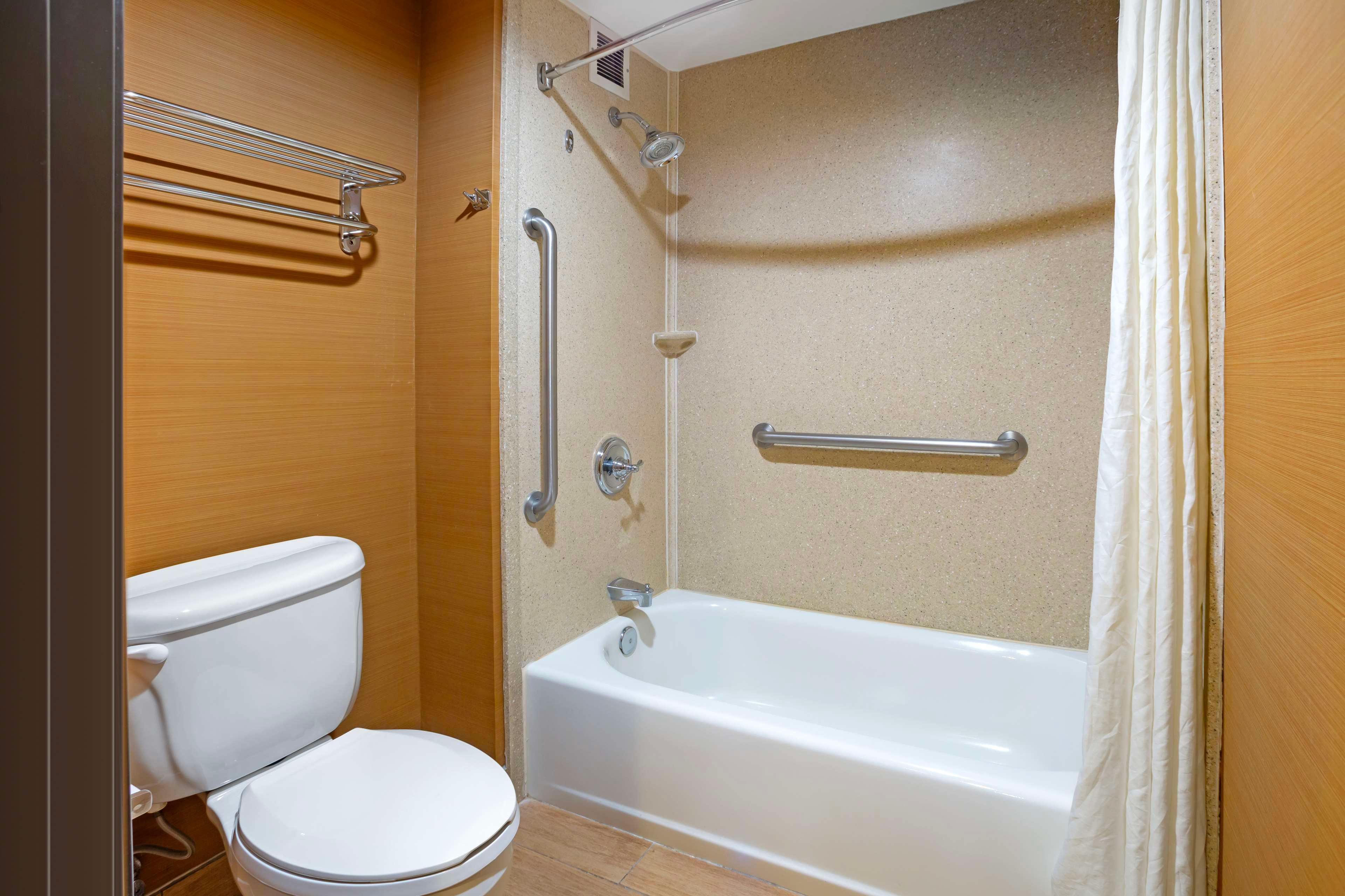 Room Two Queen Beds Non Smoking