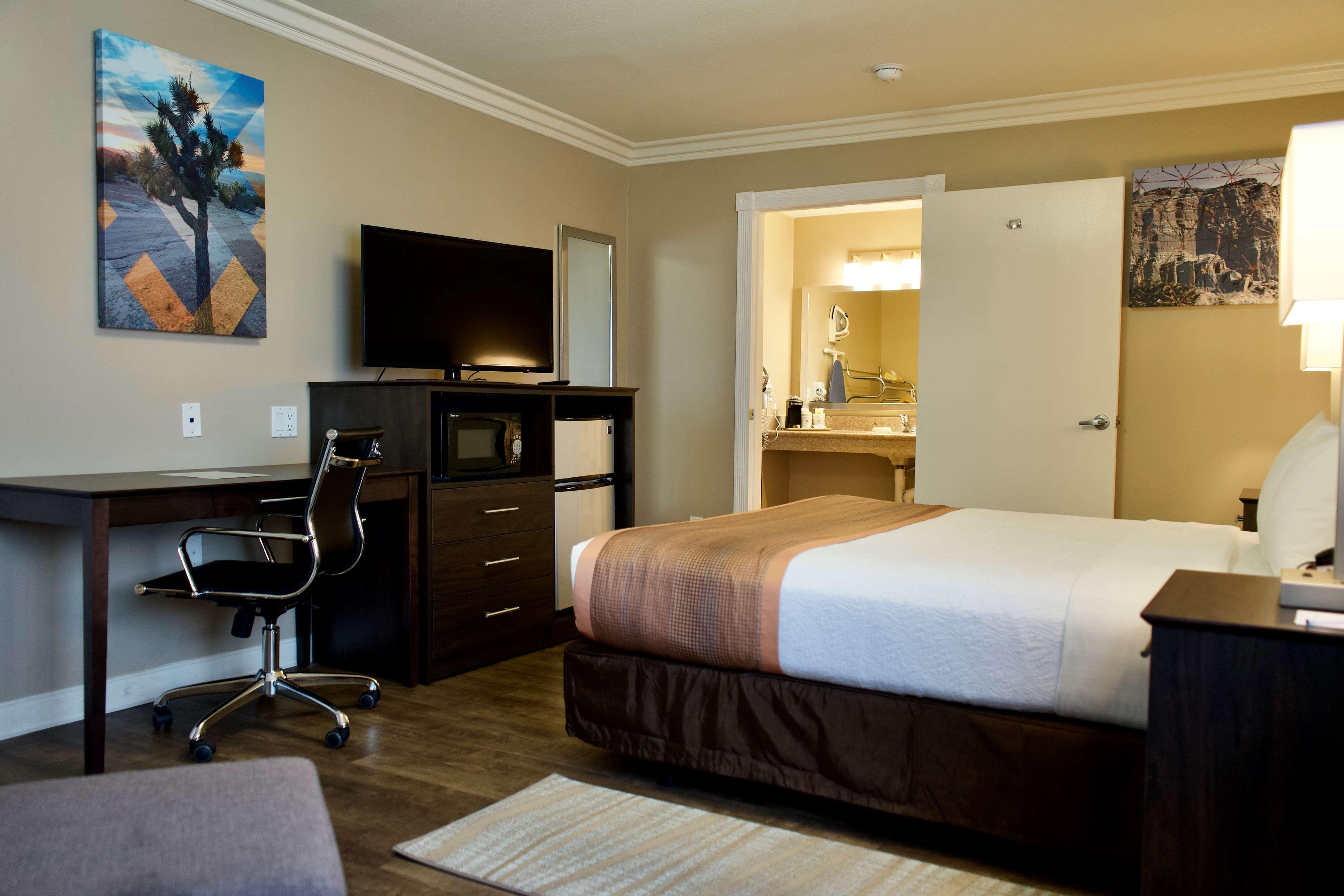 Room King Bed Non Smoking