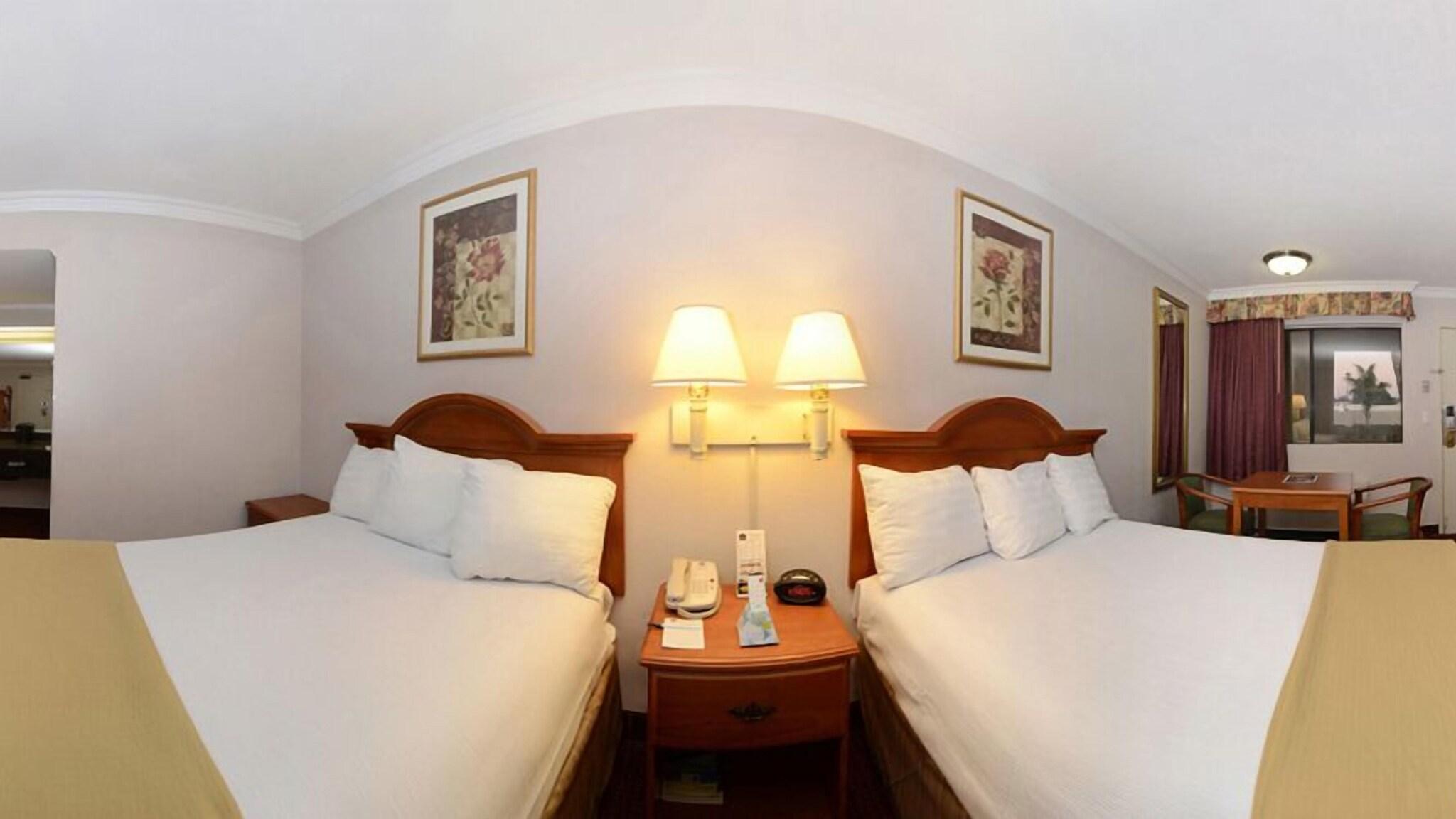 Room Two Double Beds