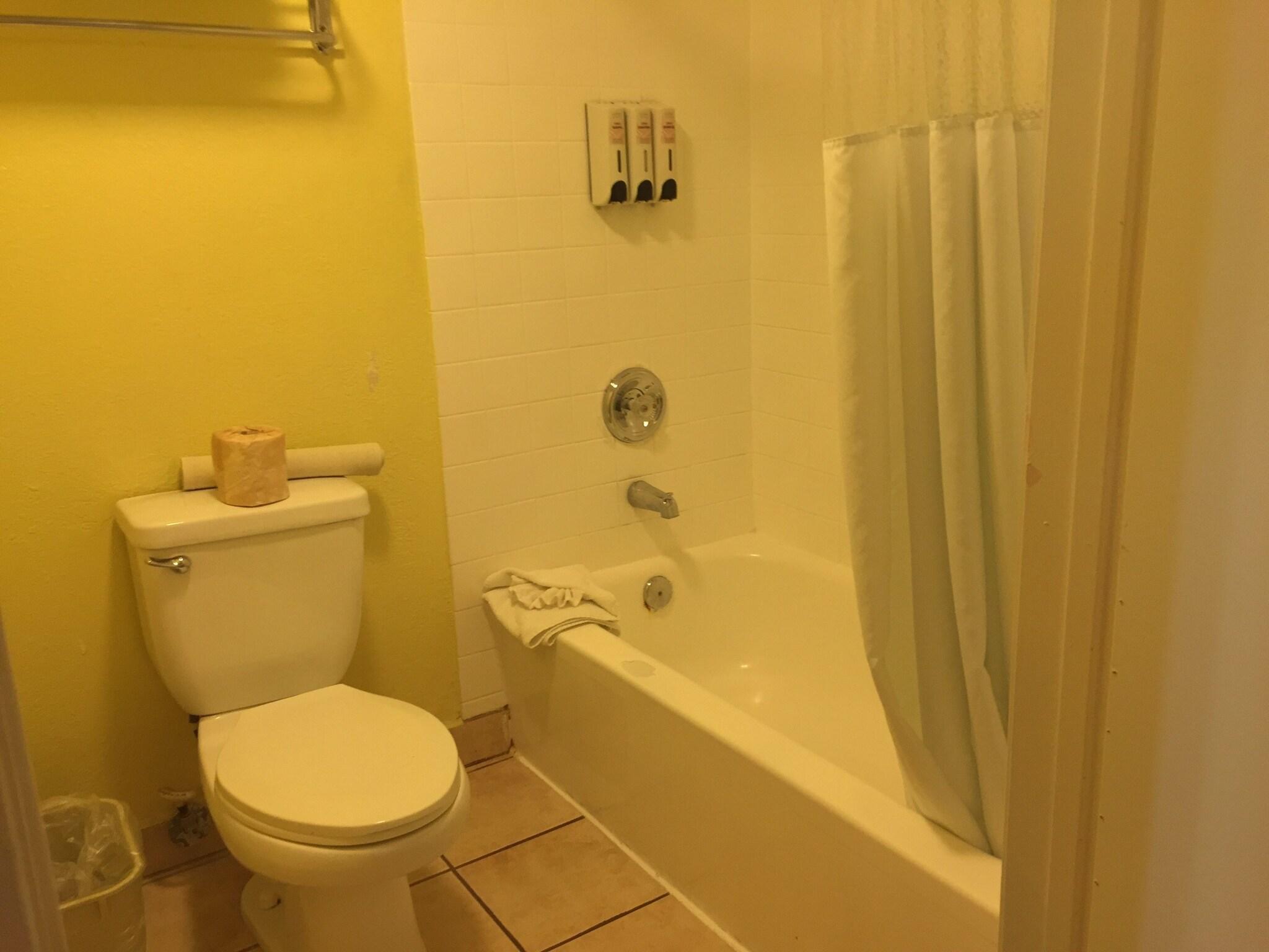 Room Two Double Beds