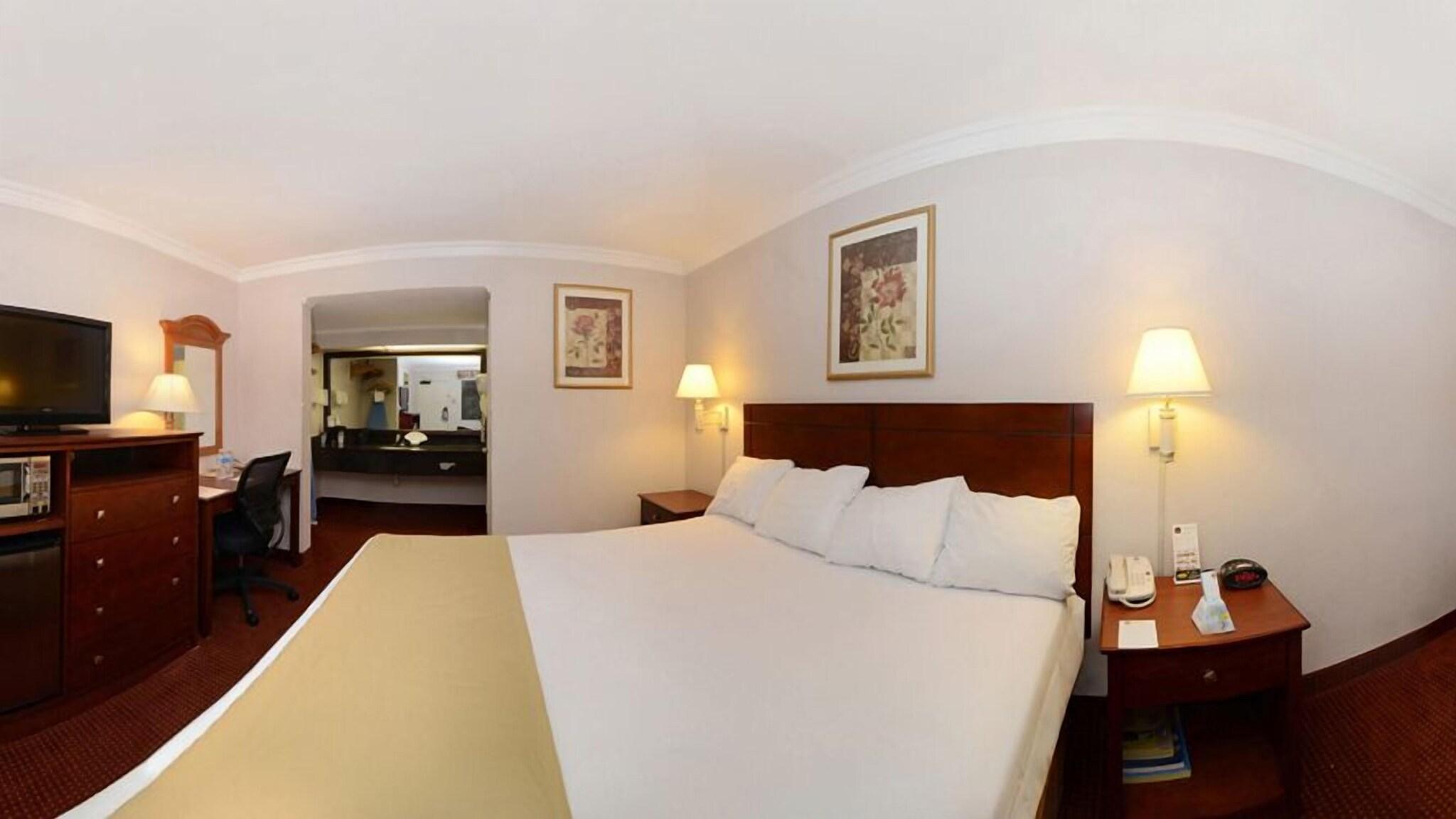 Double King Size Bed