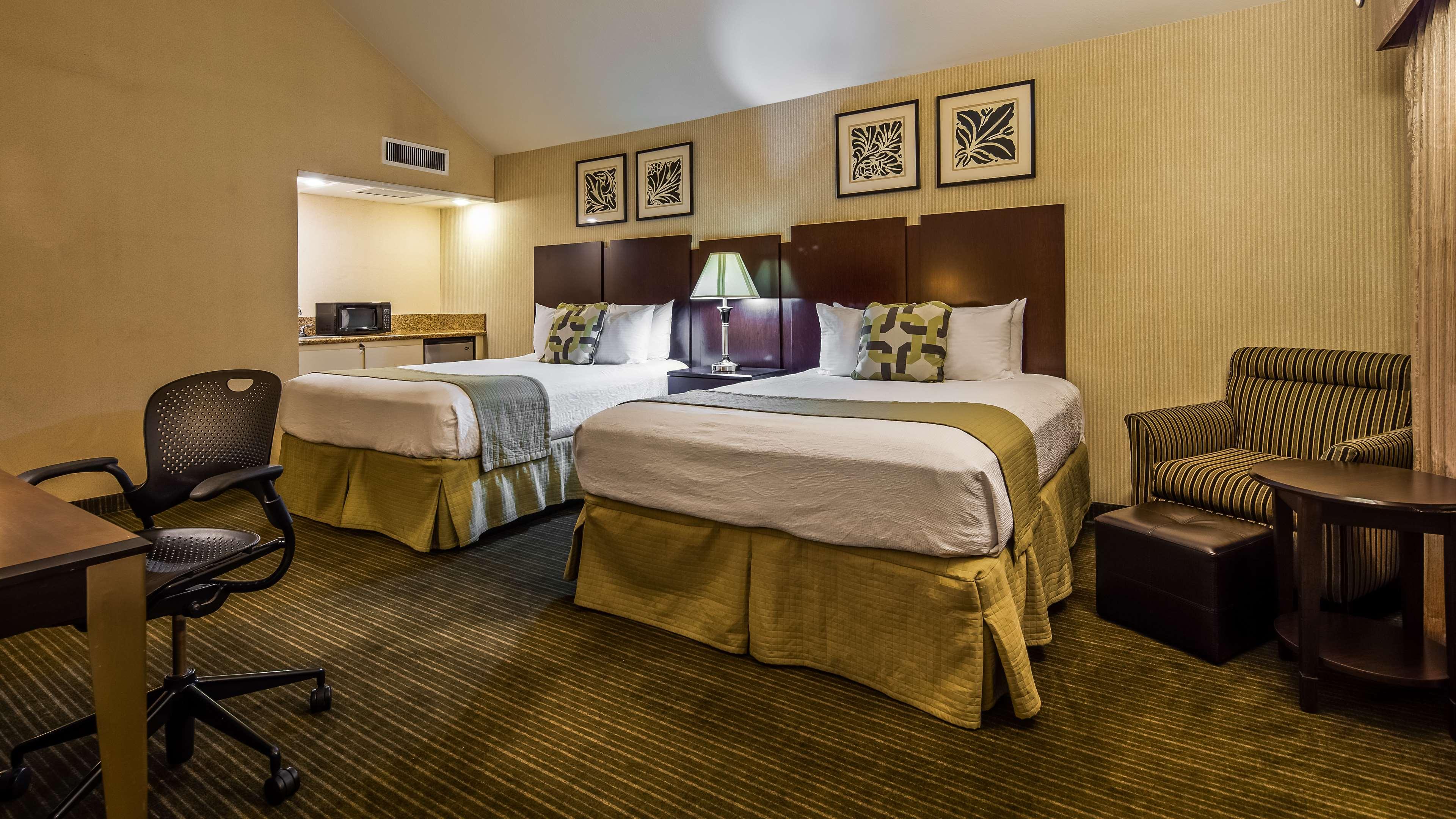 Room Two Queen Beds Non Smoking