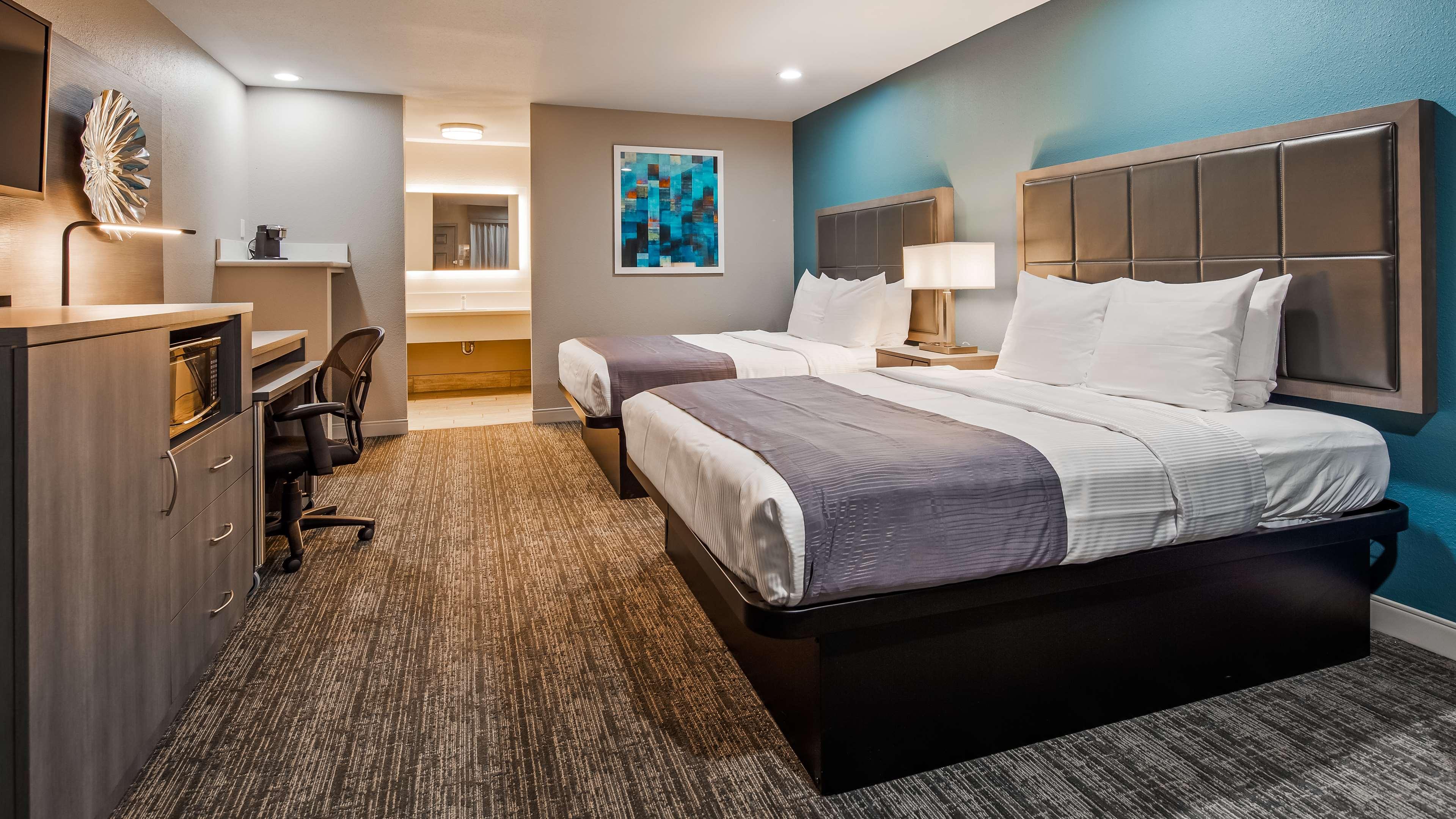 Room Two Queen Beds Non Smoking