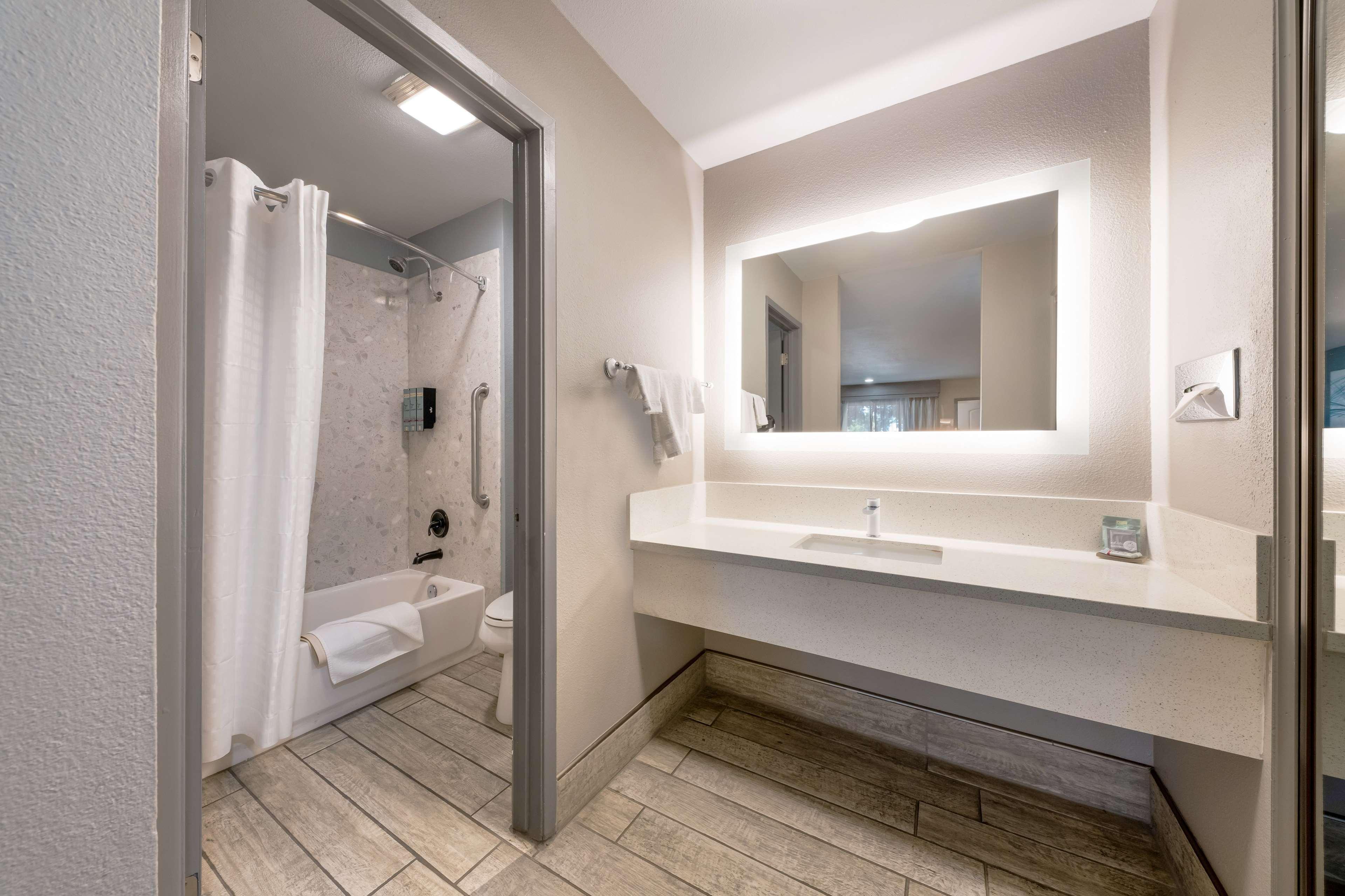 Room Two Queen Beds Non Smoking