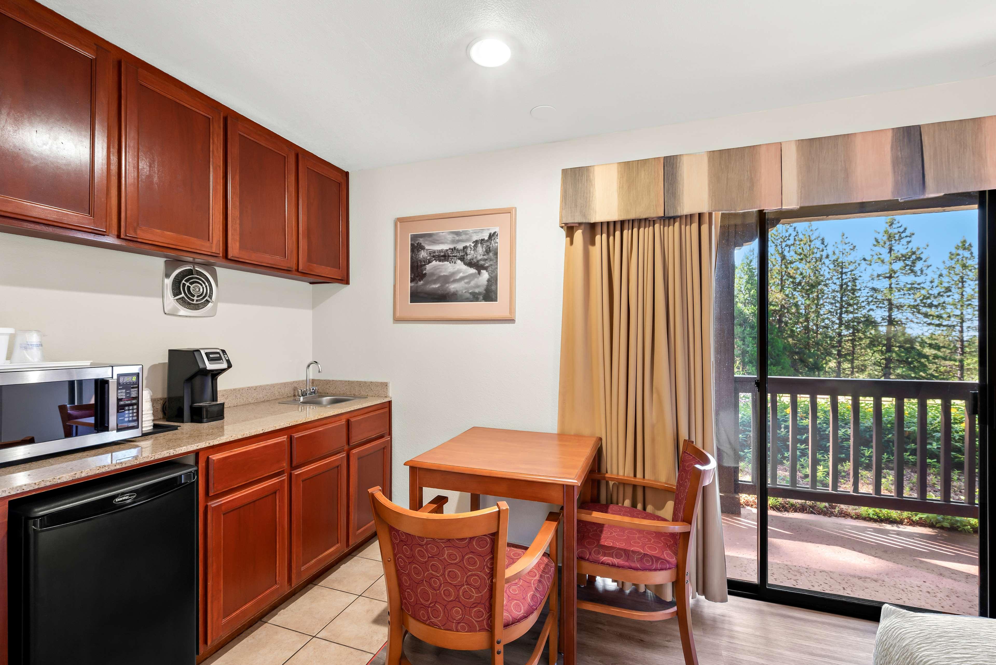 Room Two Double Beds