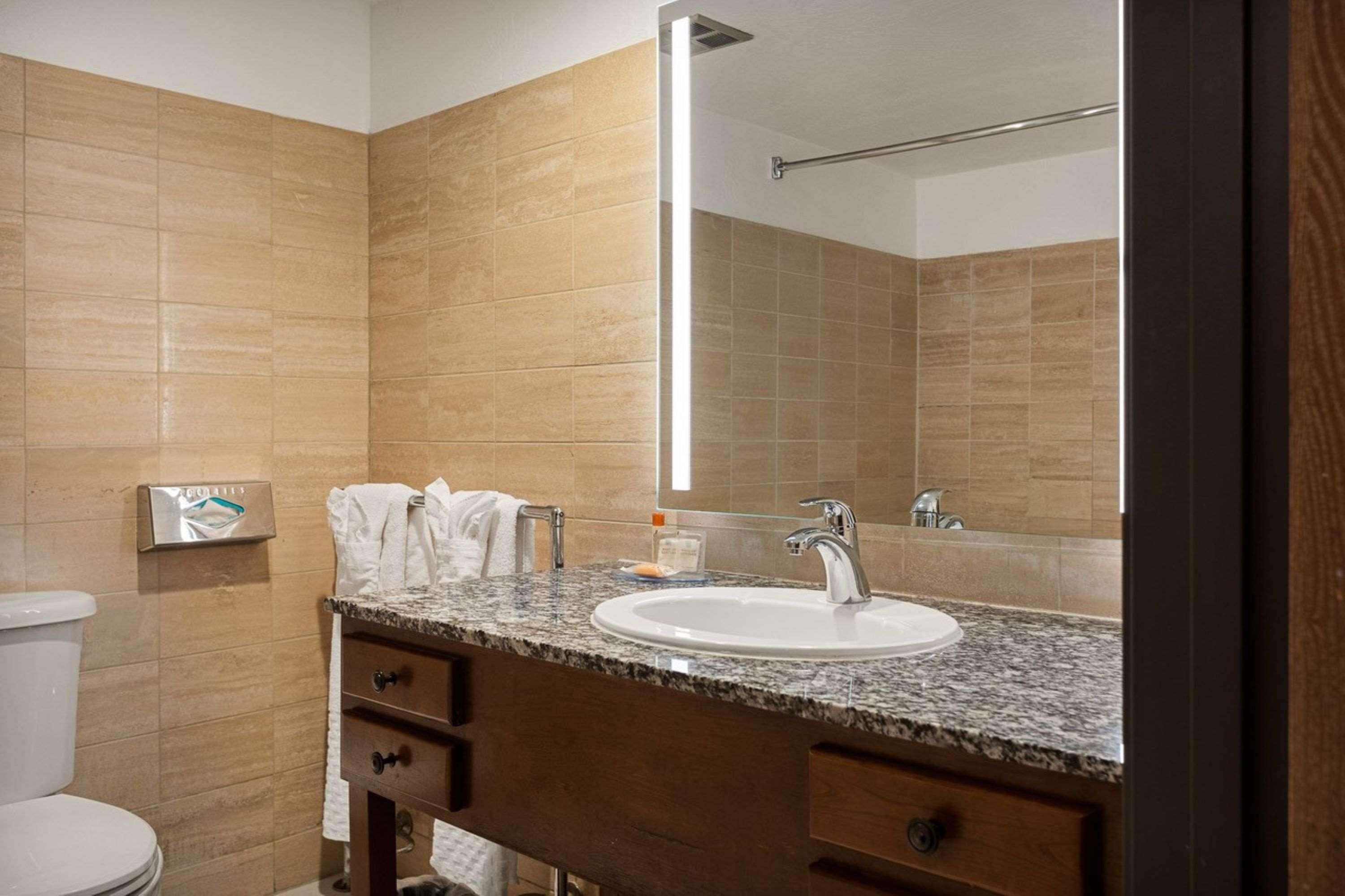 Quadruple Two Queen Beds