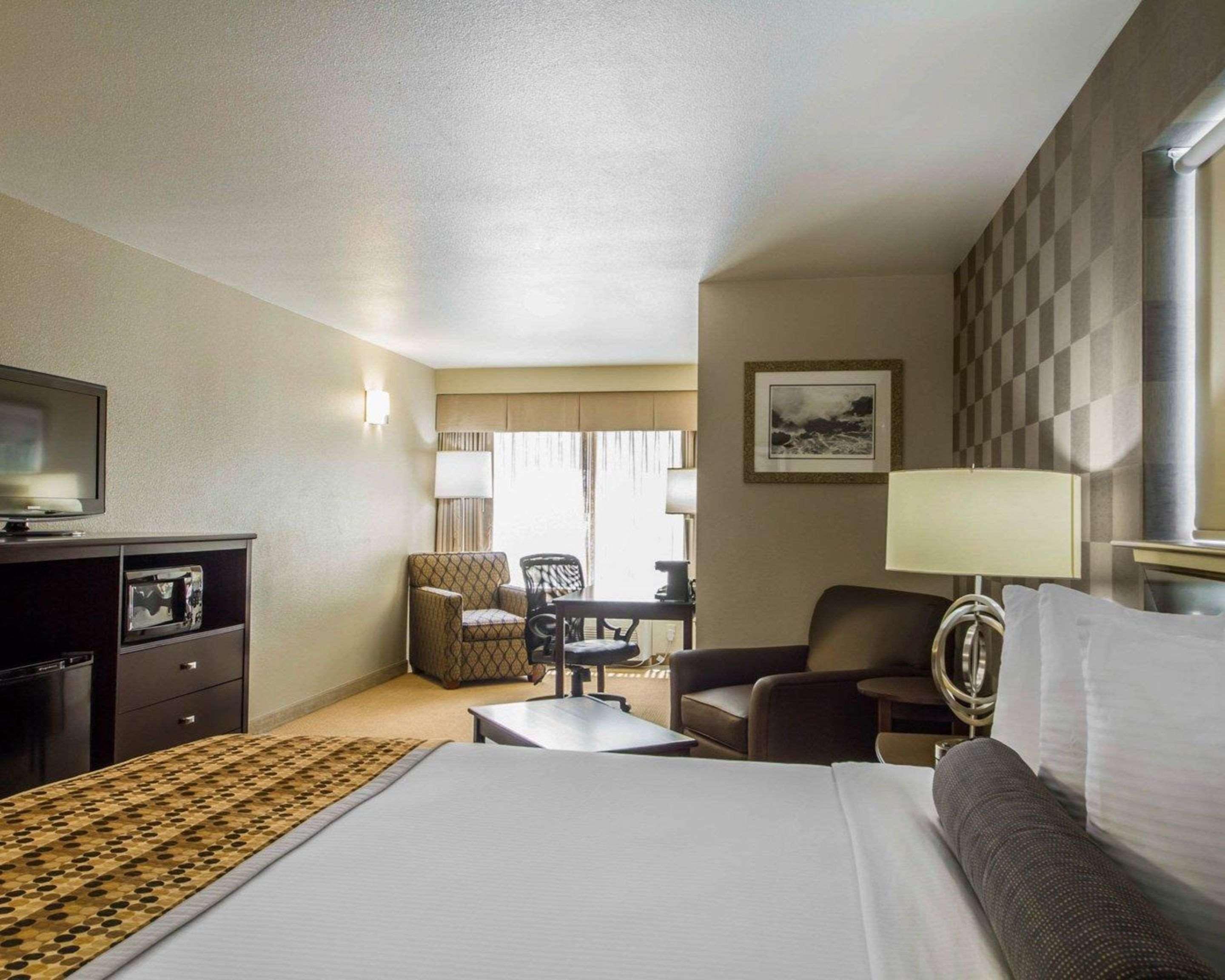 Double King Bed Non Smoking