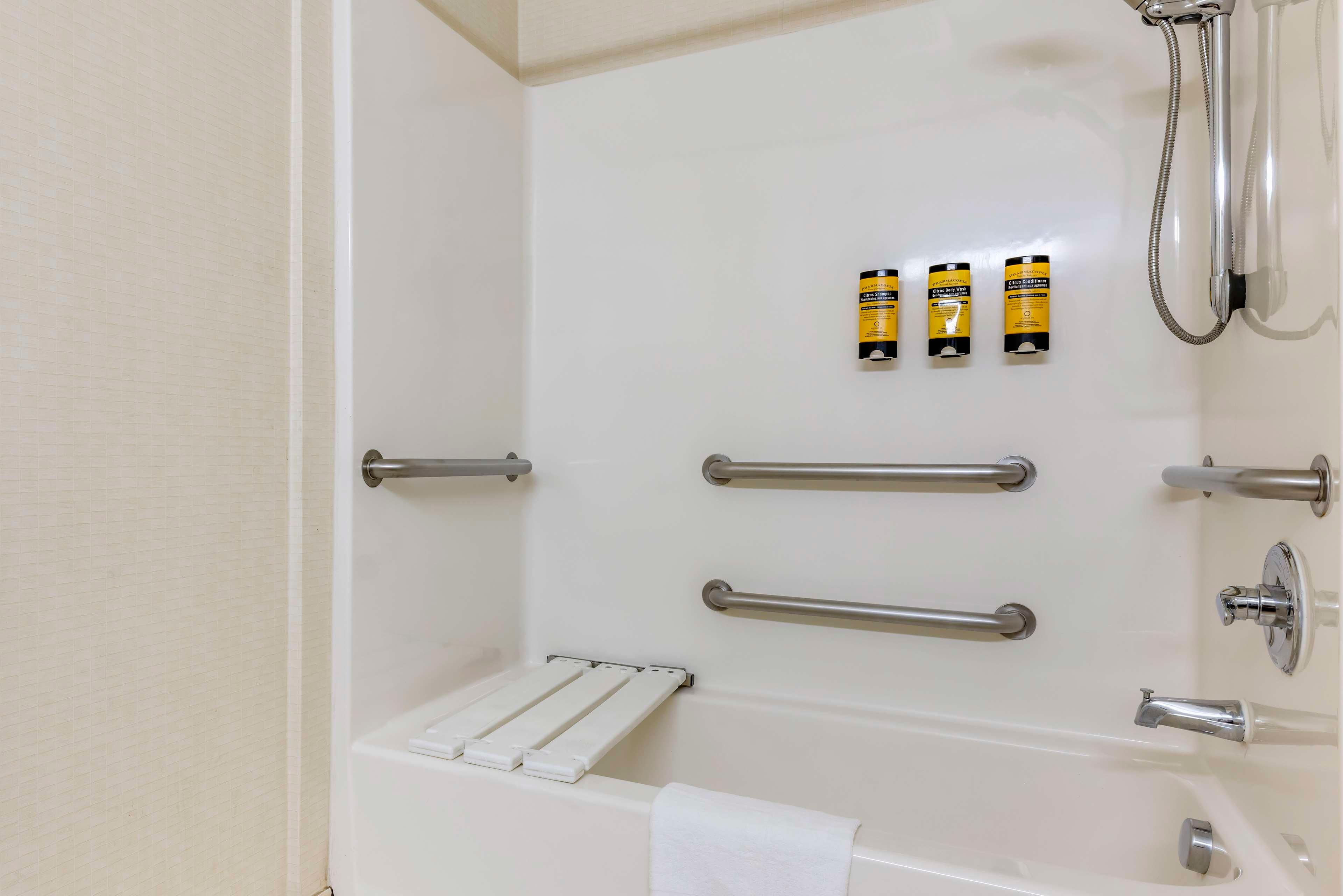 Quadruple Accessible-two Queen Beds