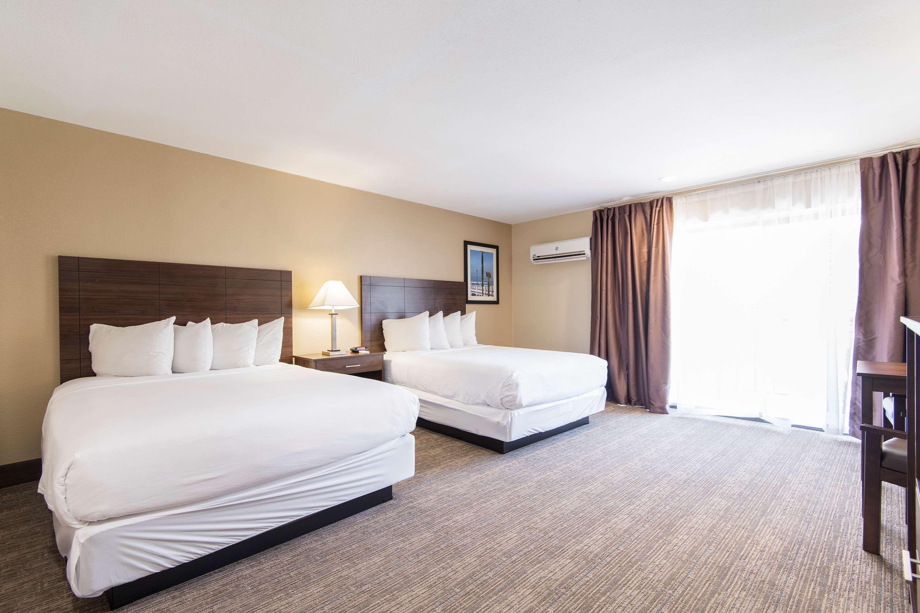 Room Two Double Beds Non Smoking