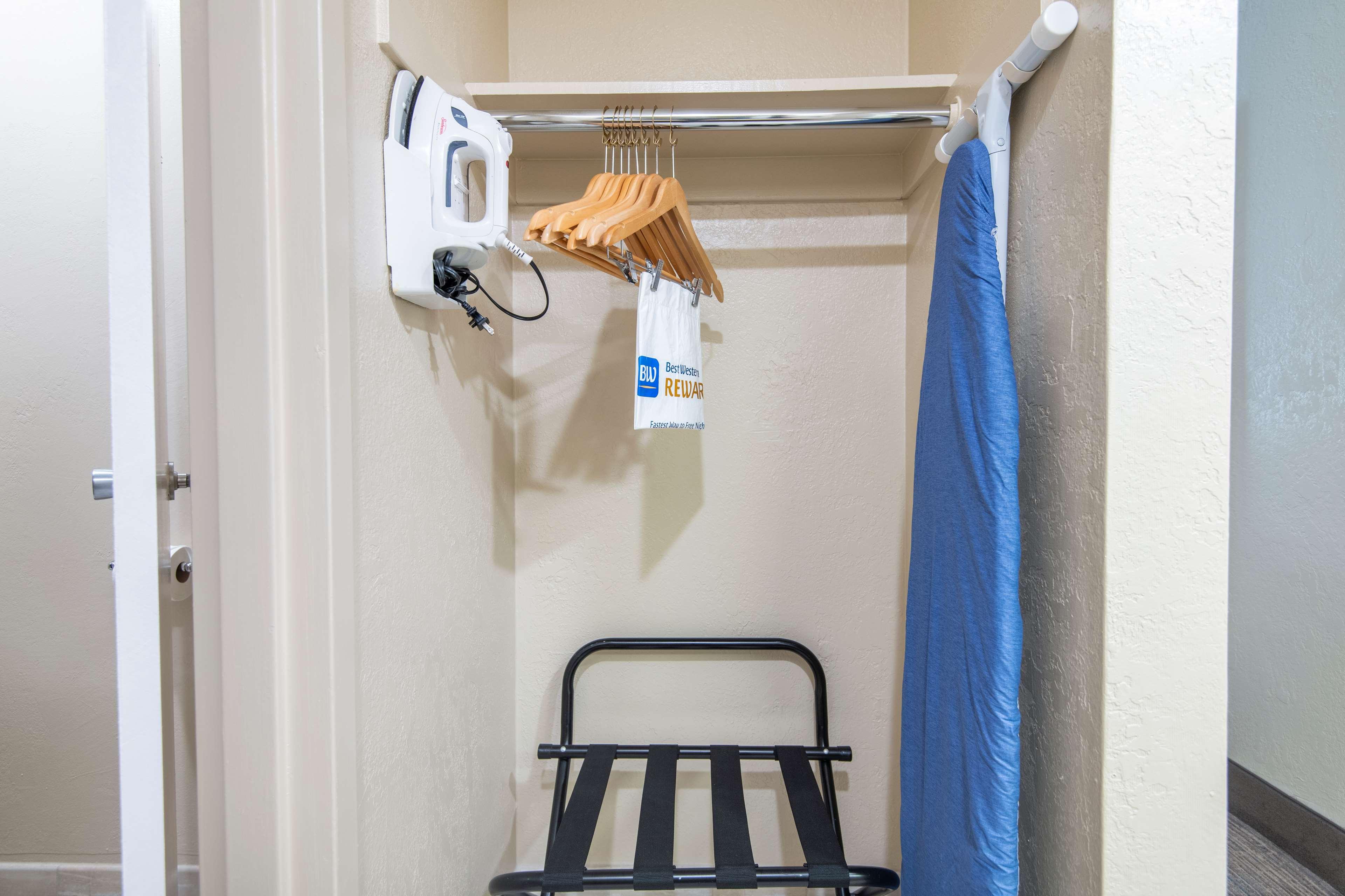 Room Two Double Beds Non Smoking