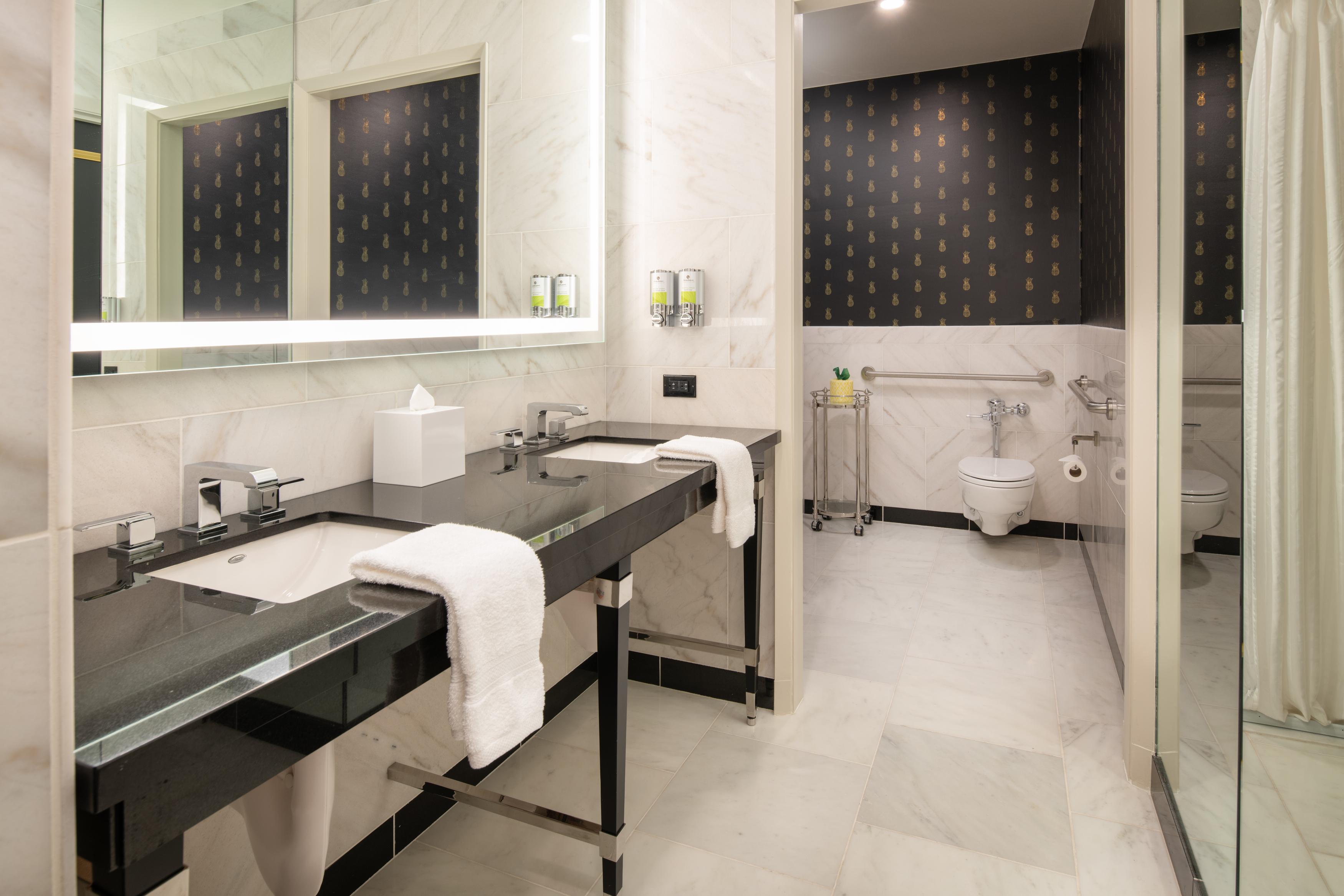 Double Queen Size Bed