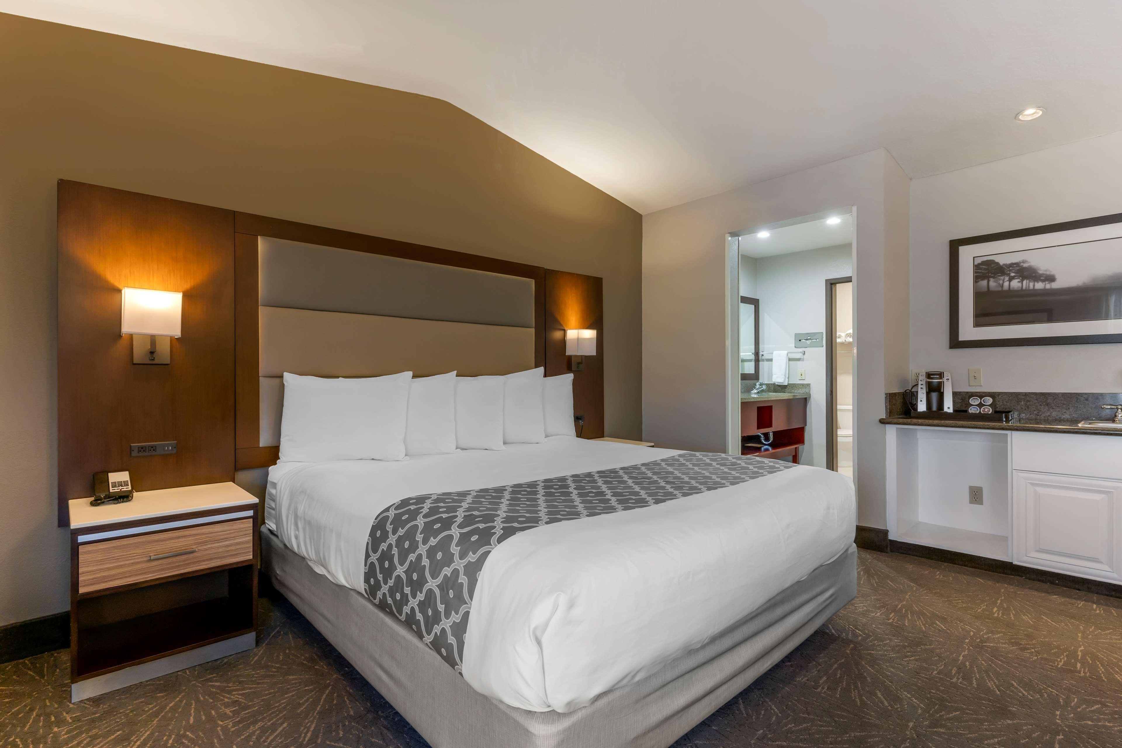 Double Executive King Bed