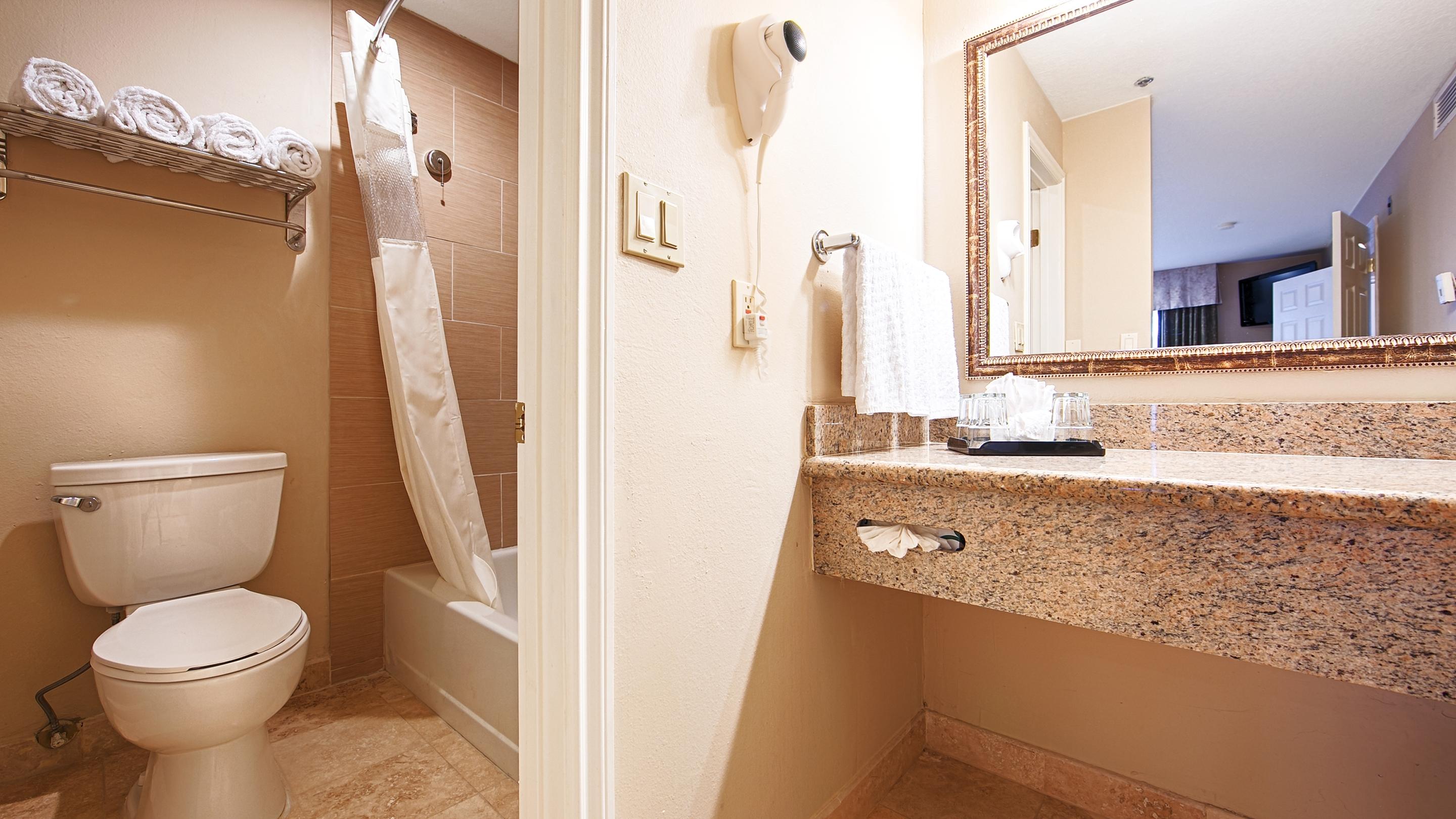 Suite Two Queen Beds