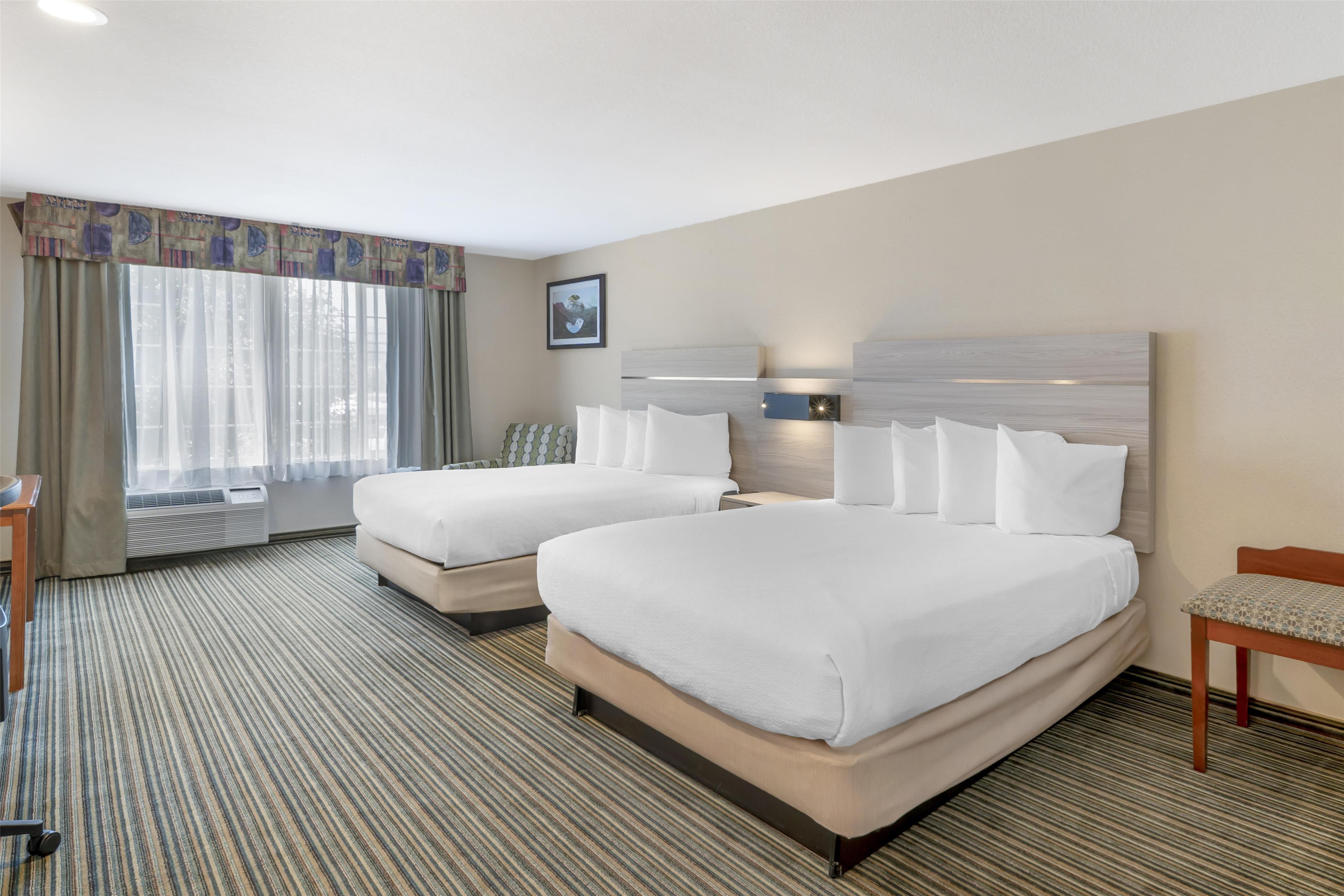 Suite Accessible Two Double Beds