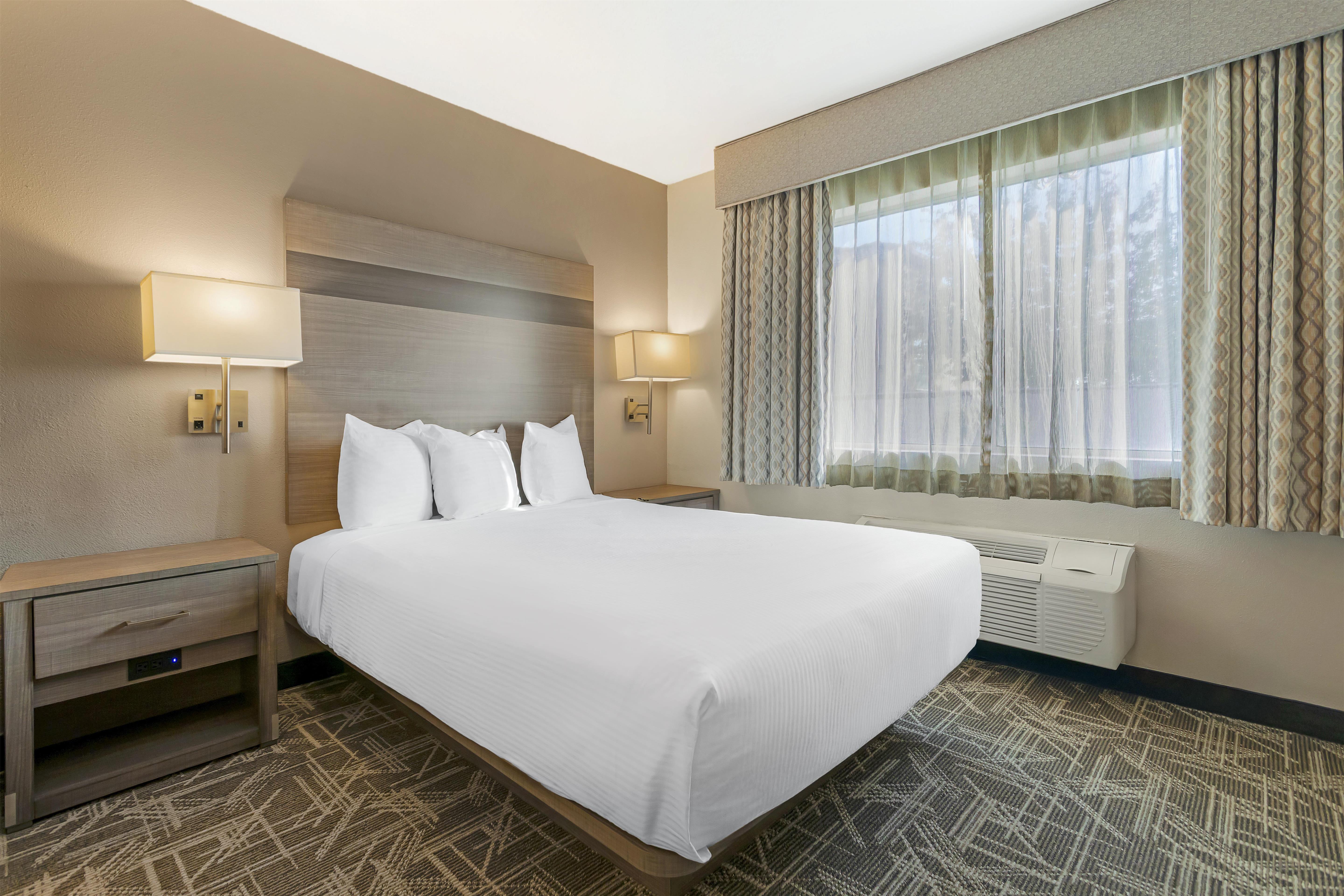 Double Queen Size Bed